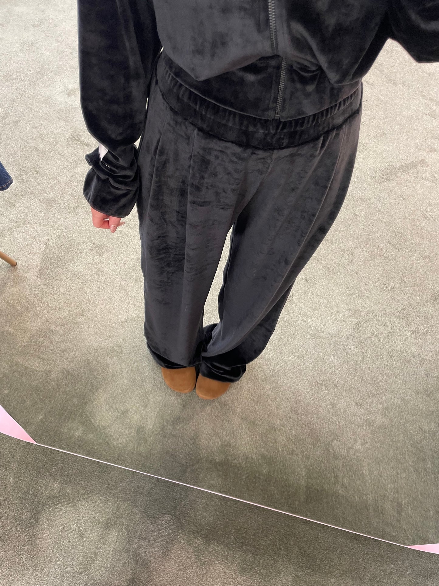 Joggers nero in ciniglia Hinnominate