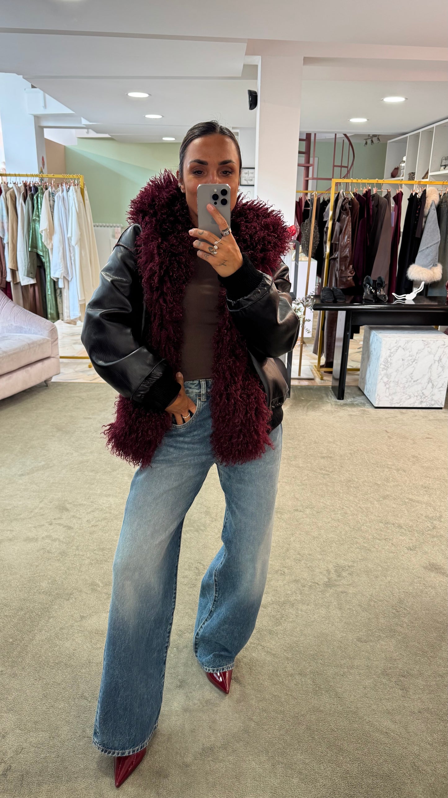 Bomber mongolia eco bordeaux con cappuccio