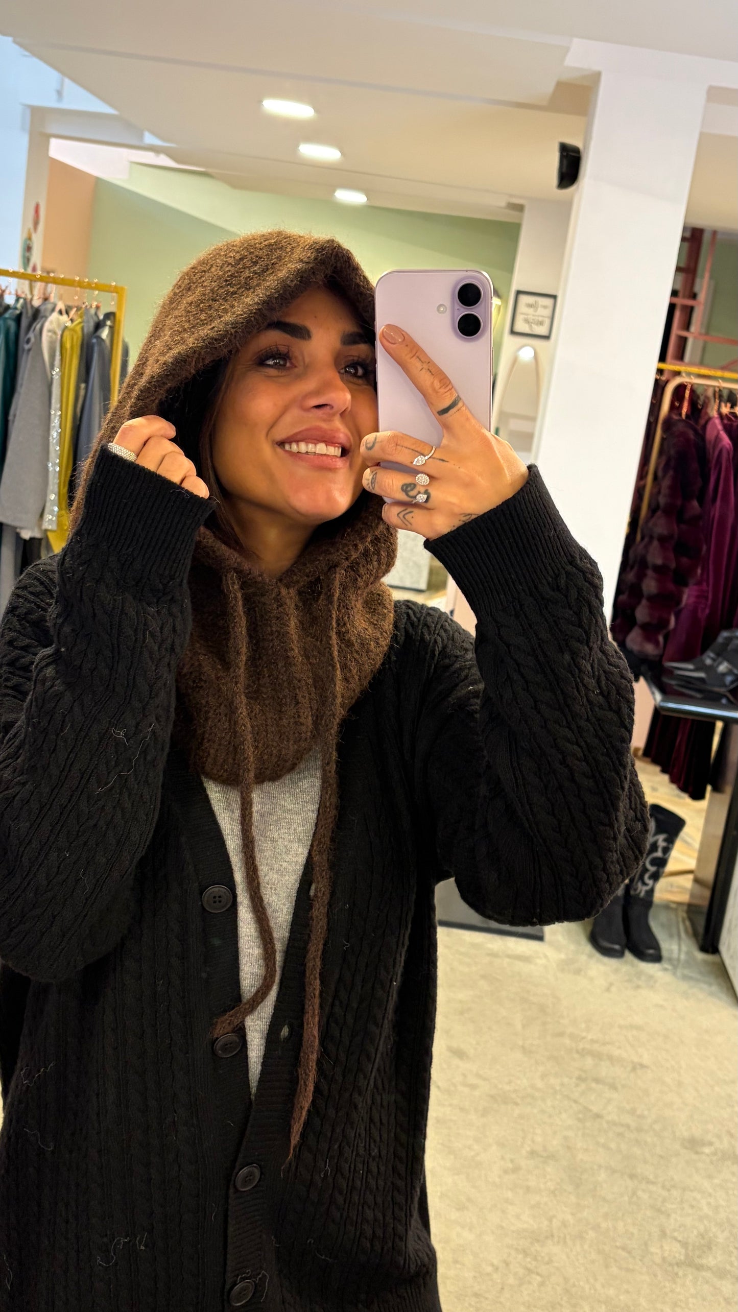 Balaclava marrone a costine