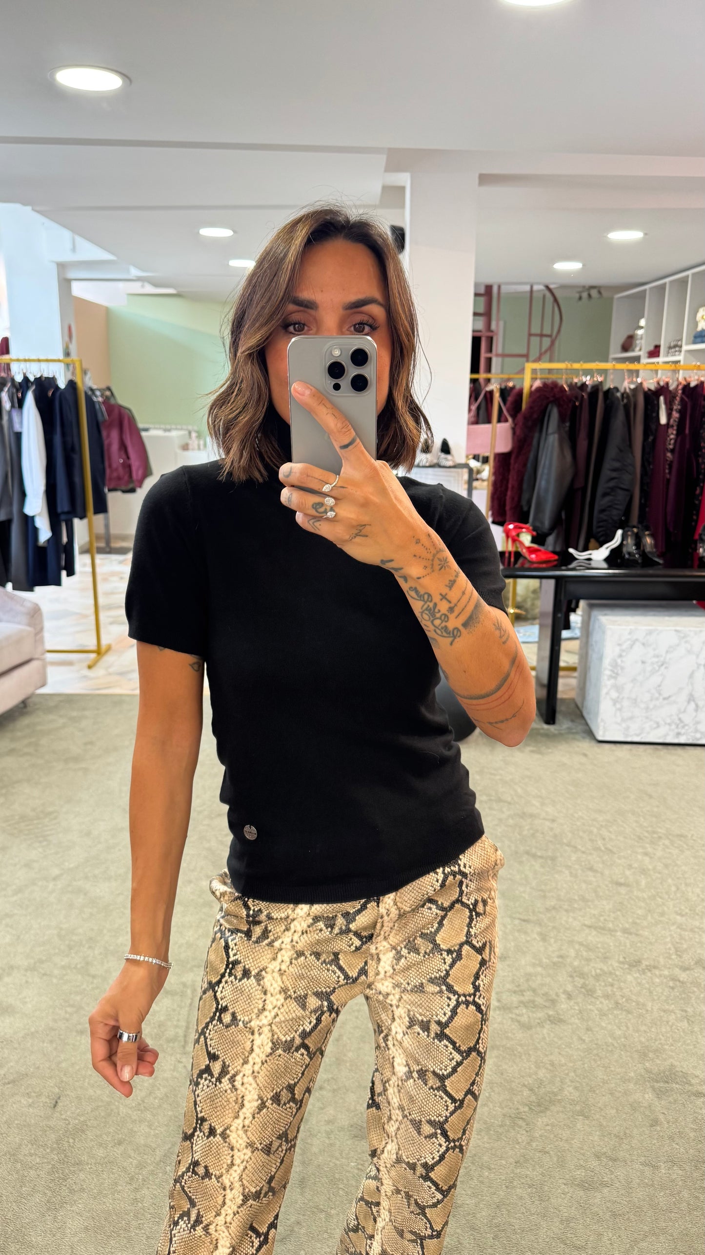 Dolcevita nero manica corta tk