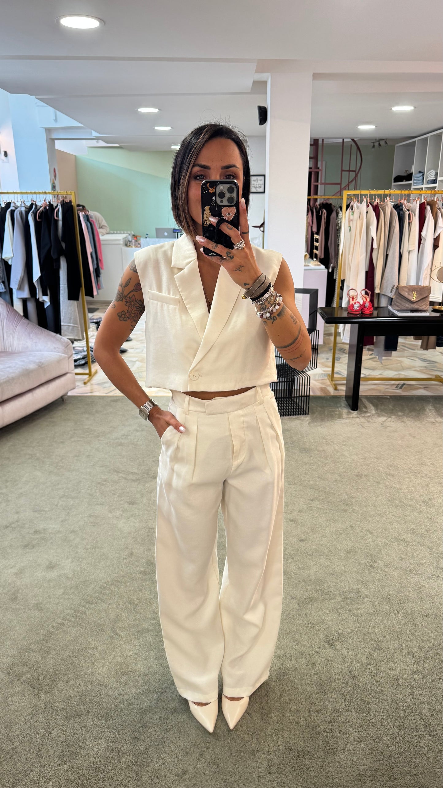 Pantaloni bianco burro wide leg ay