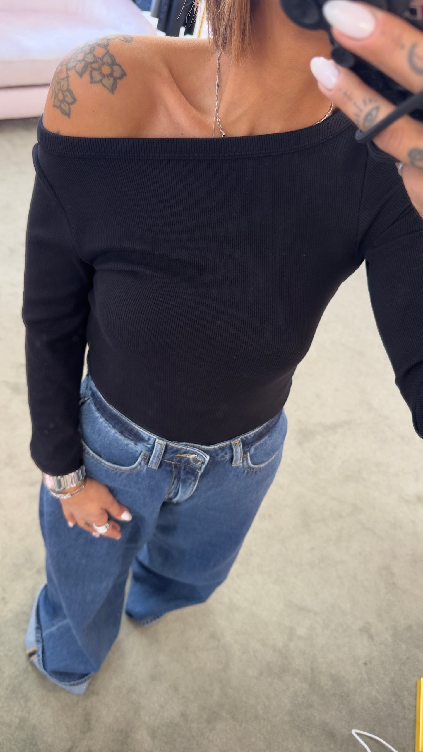Maglia nera manica 3/4 a costine jx