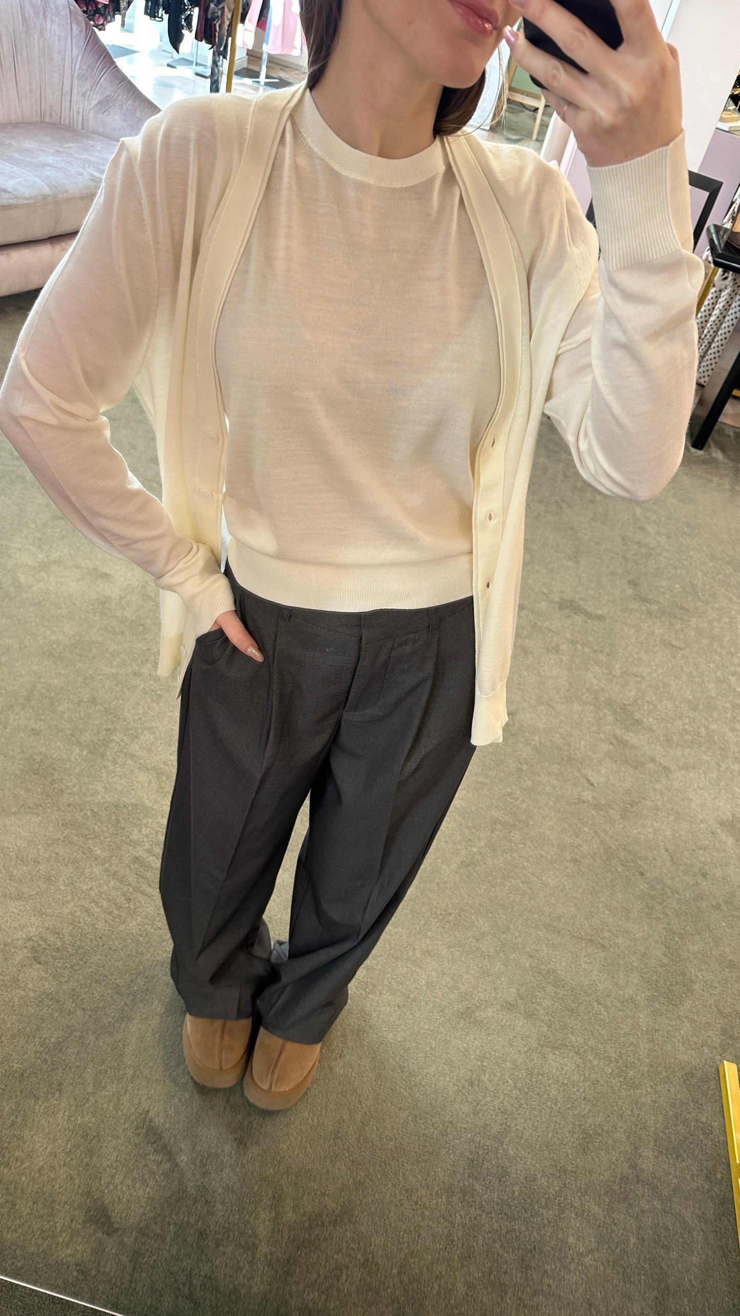 Pantaloni grigi con pences wide leg jx