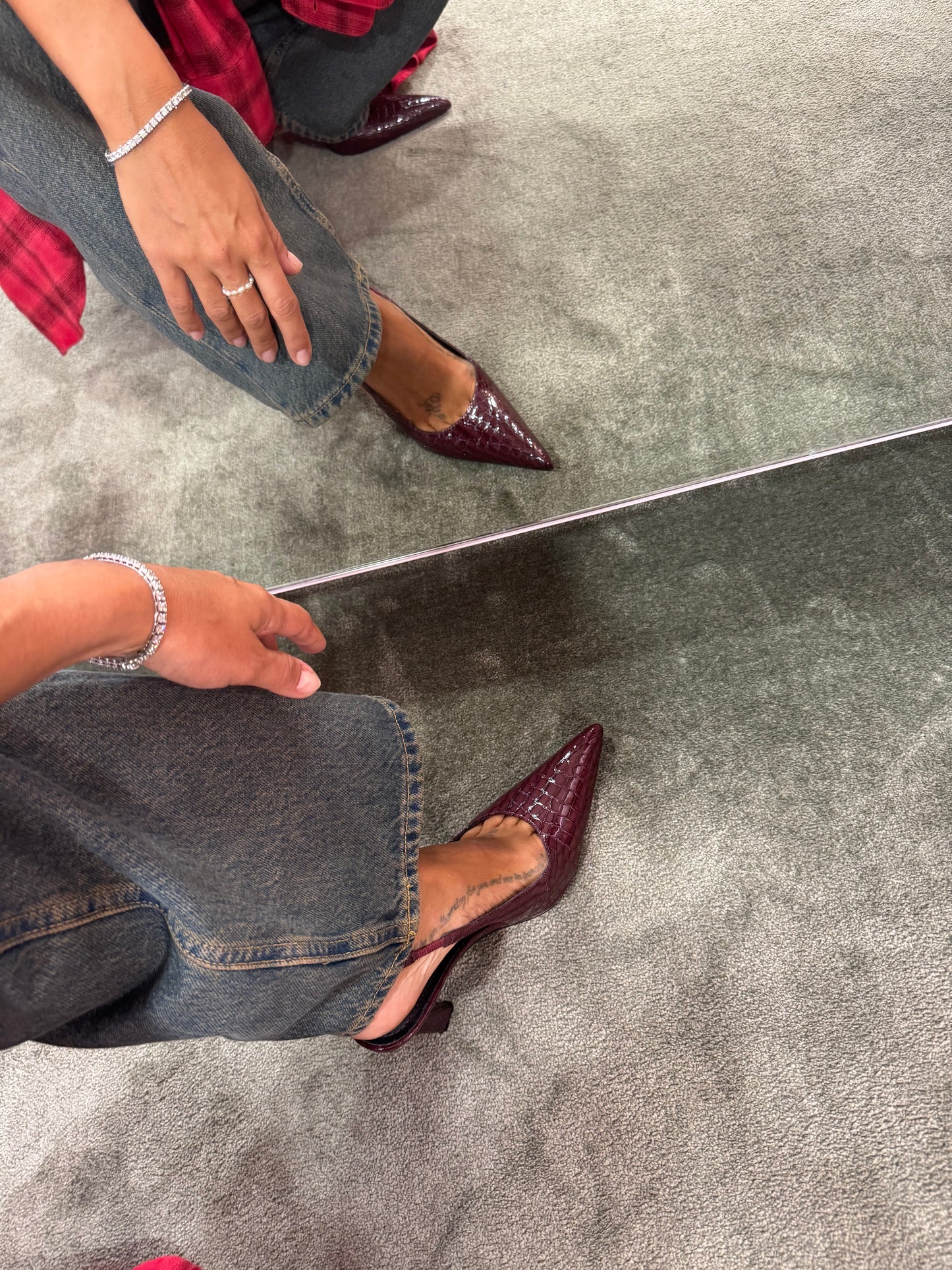 Slingback bordeaux crocodile in vernice