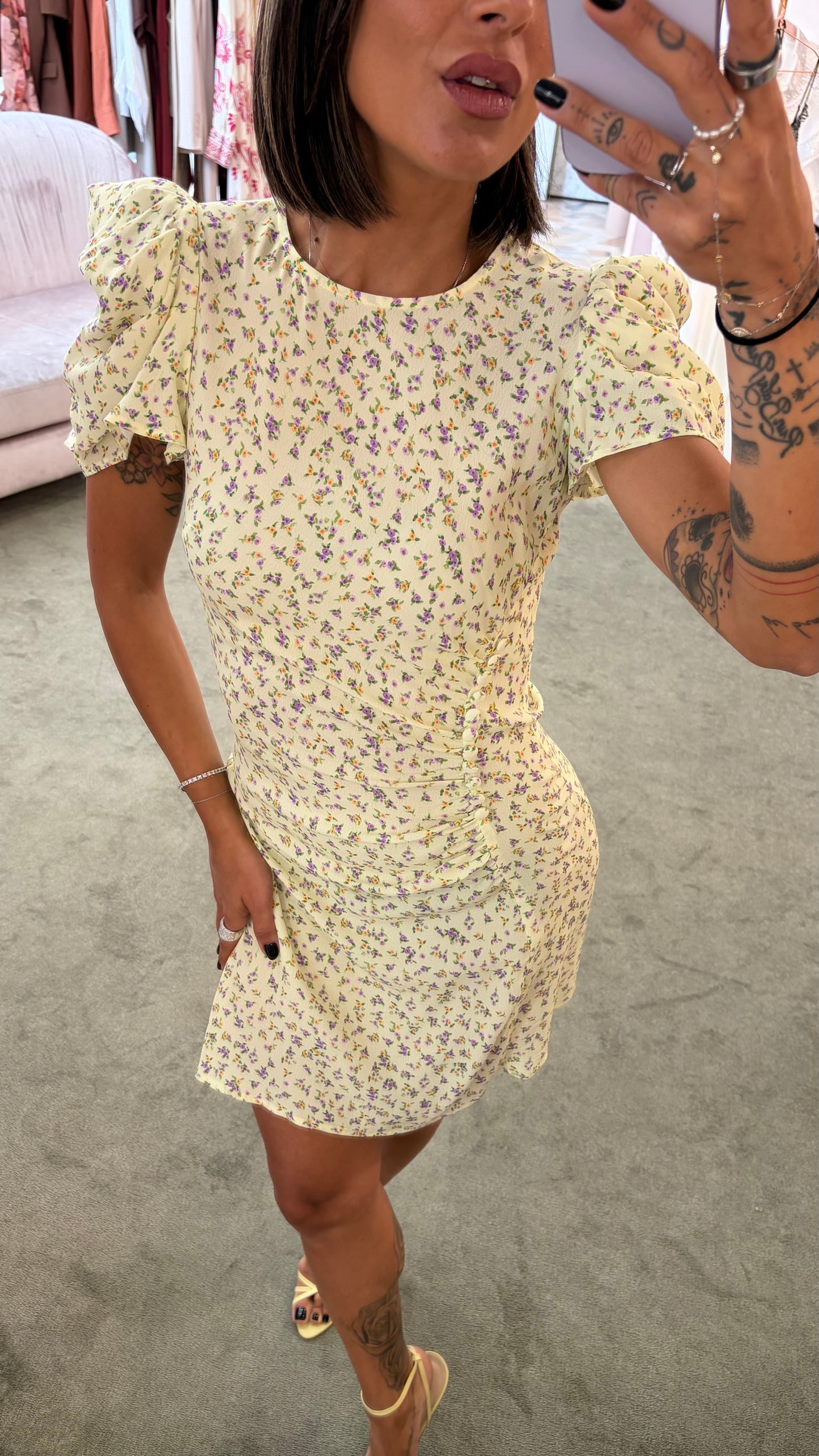 Abito karin corto MAR DE MARGARITAS giallo con fiorellini