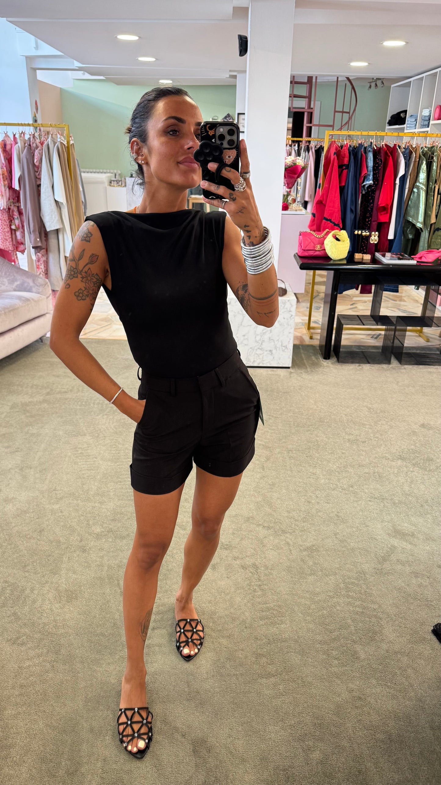 Body nero scollo retro in licra ks