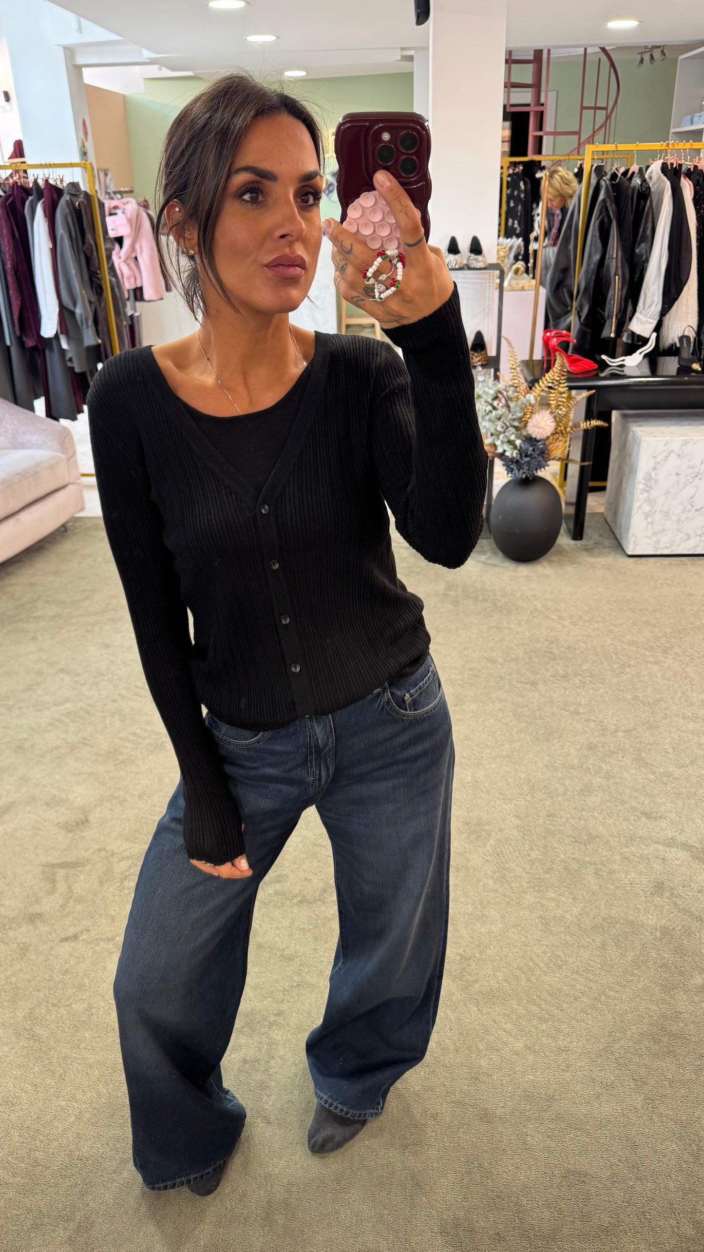 Cardigan nero con canotta annessa bj
