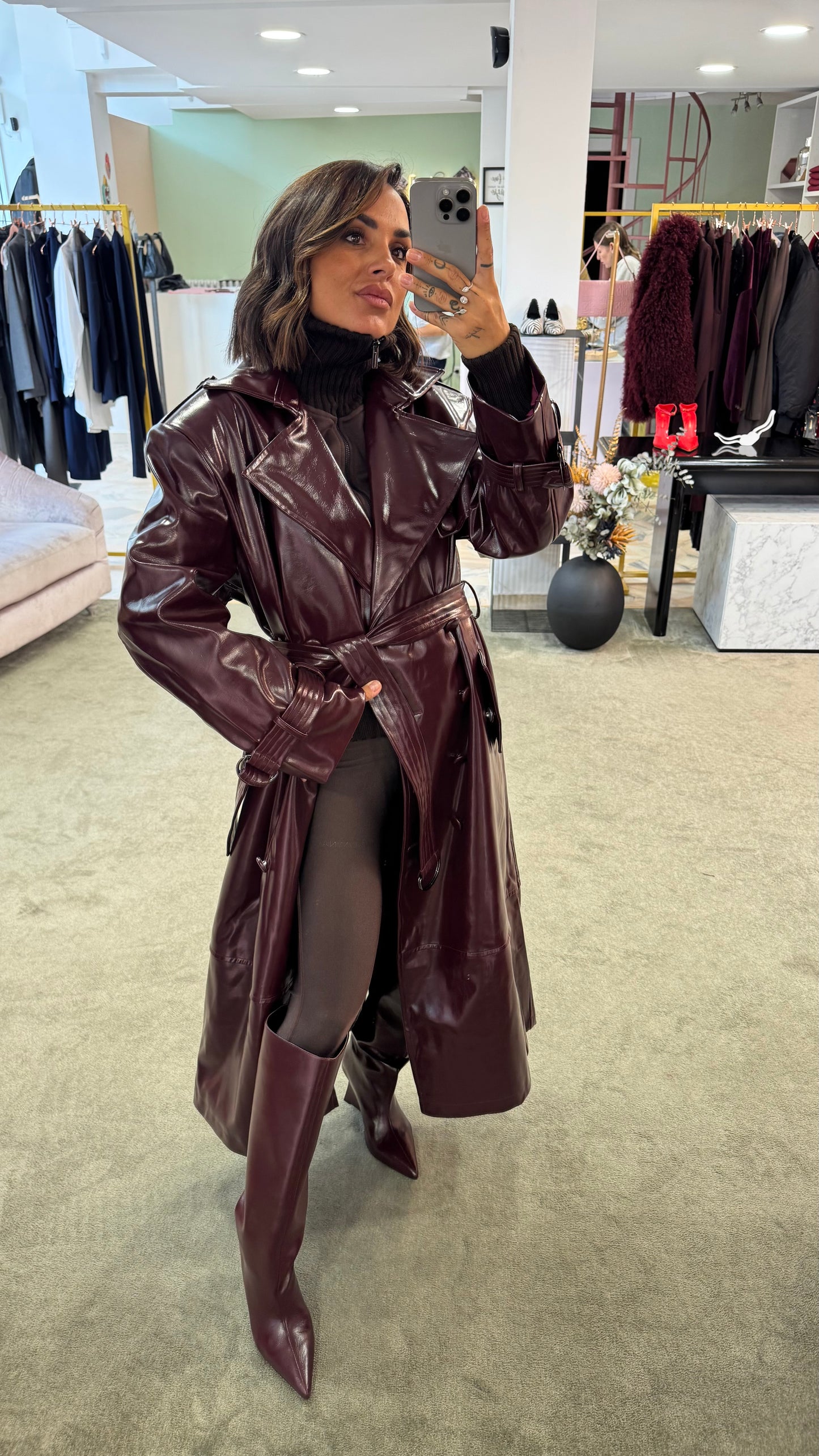 Trench lungo prugna in ecopelle tw