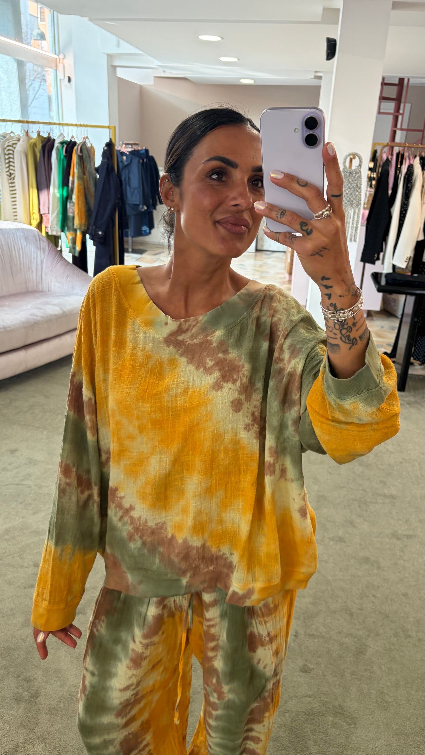 Felpa gialla verde tie-dye in garza Don't@Me