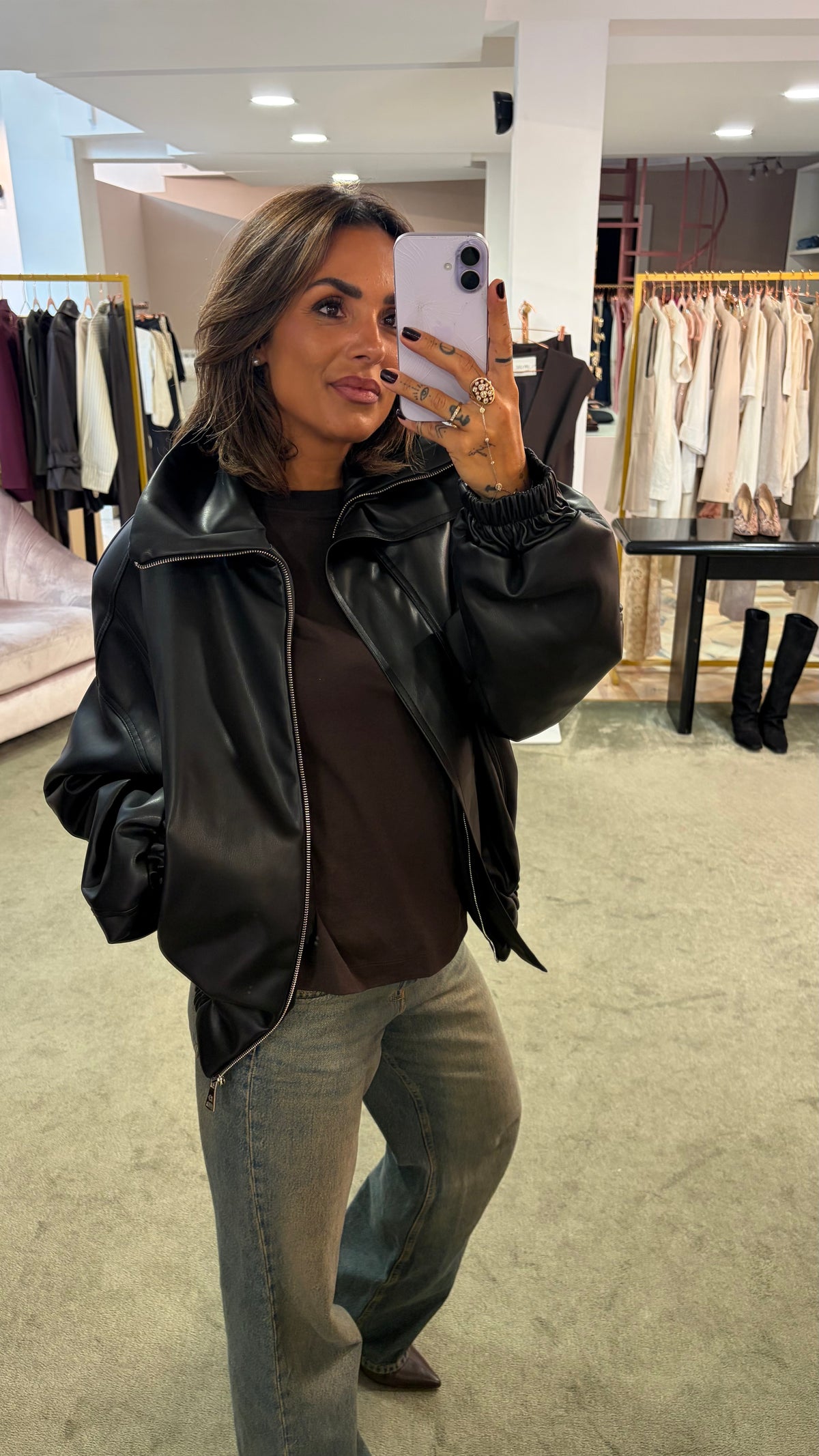 Bomber over nero in eco pelle ks