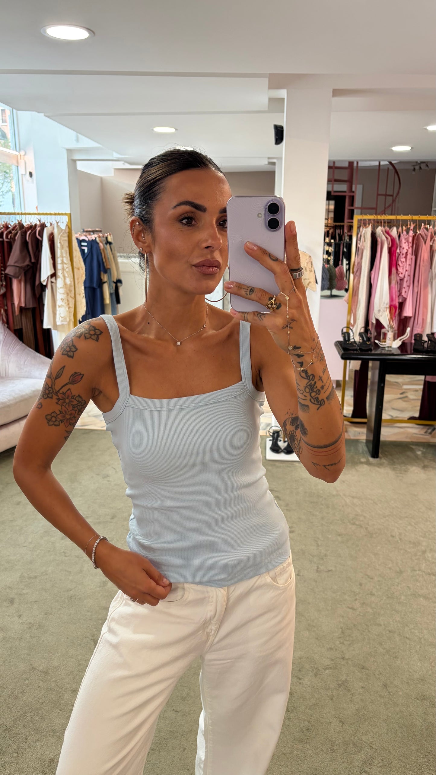 Canotta azzurra fifi scollo dritto a costine jx