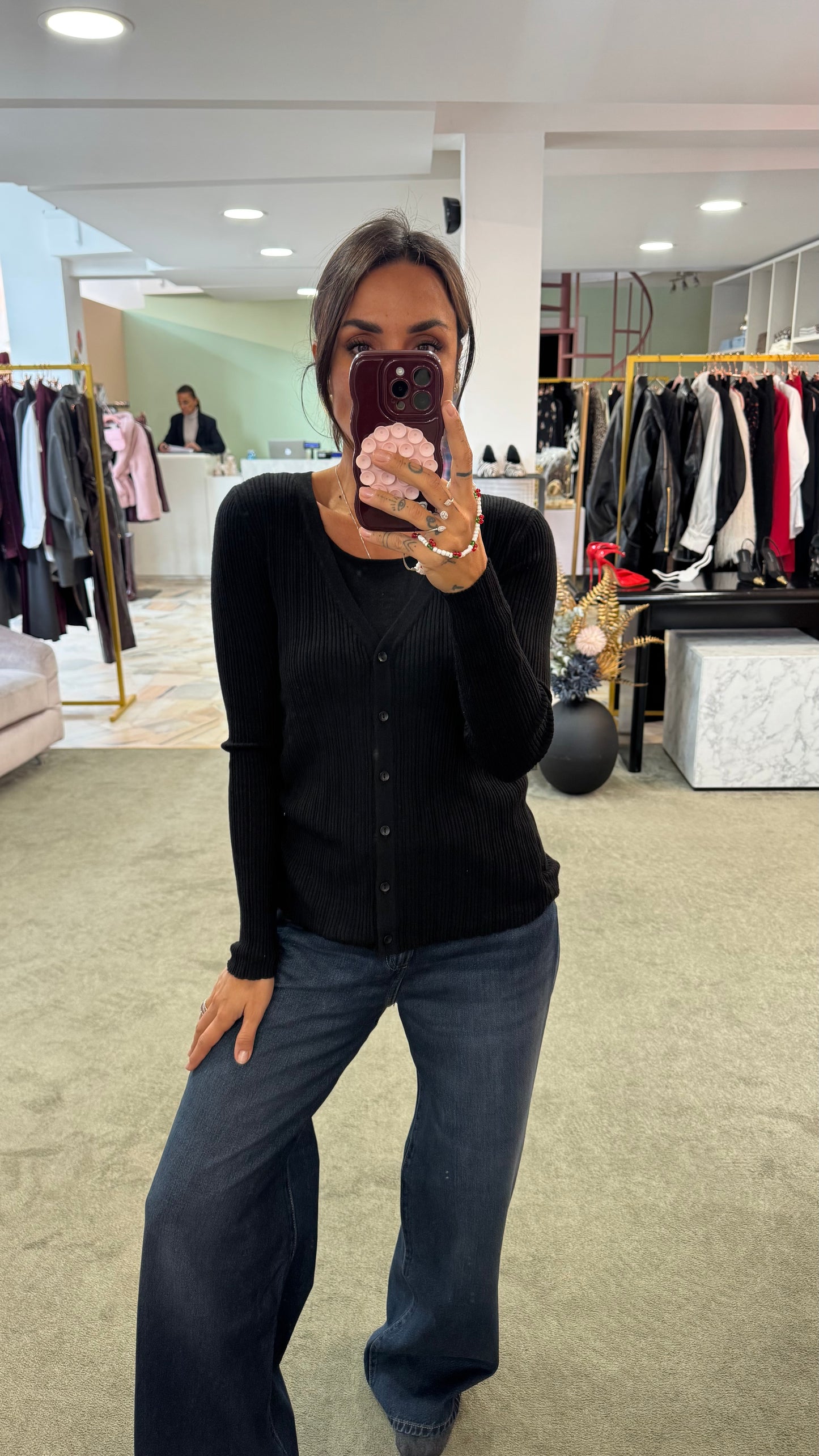 Cardigan nero con canotta annessa bj