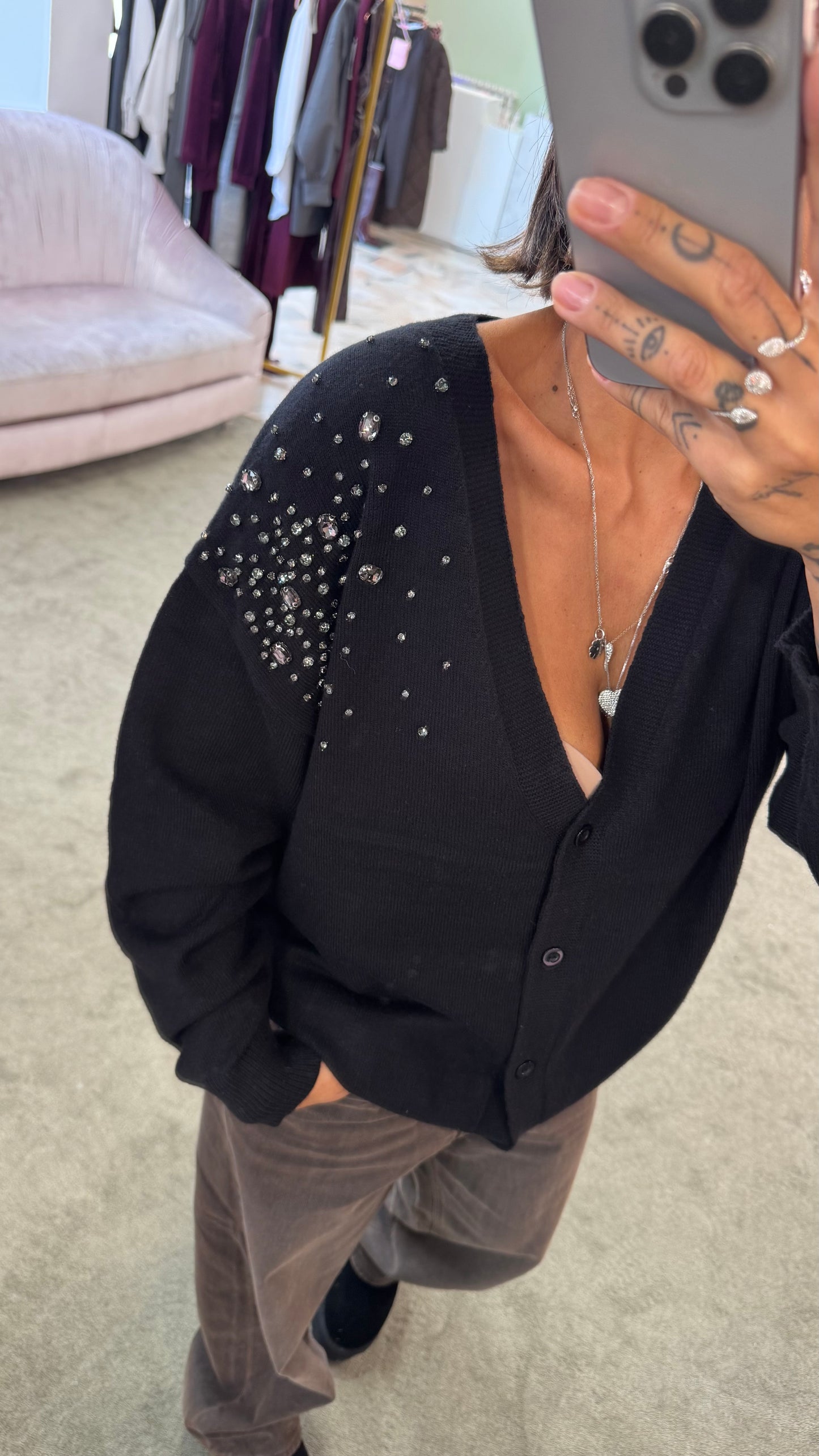 Cardigan nero con pietre bj