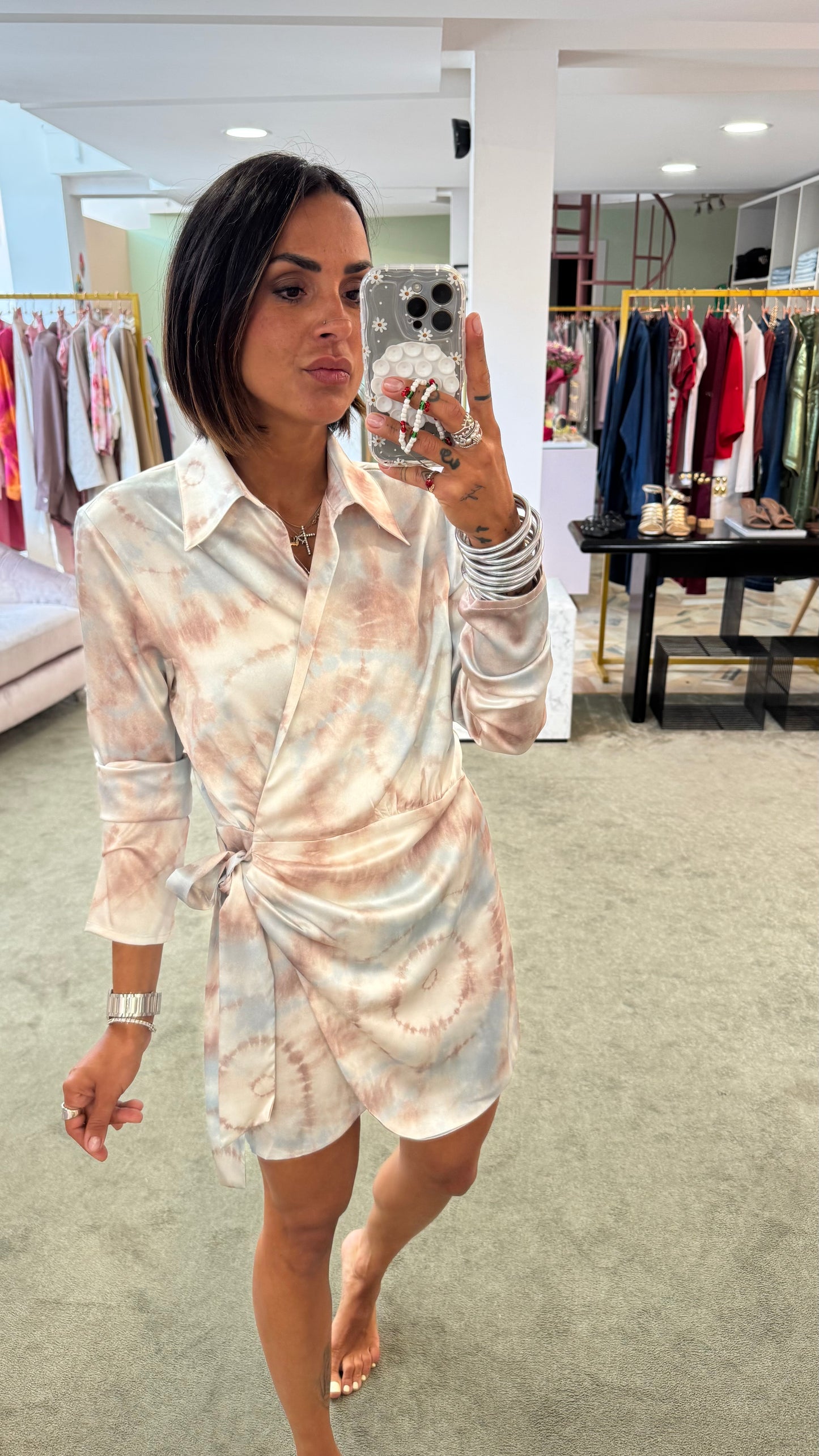 Abito camicia a portafoglio azzurro tie-dye gl