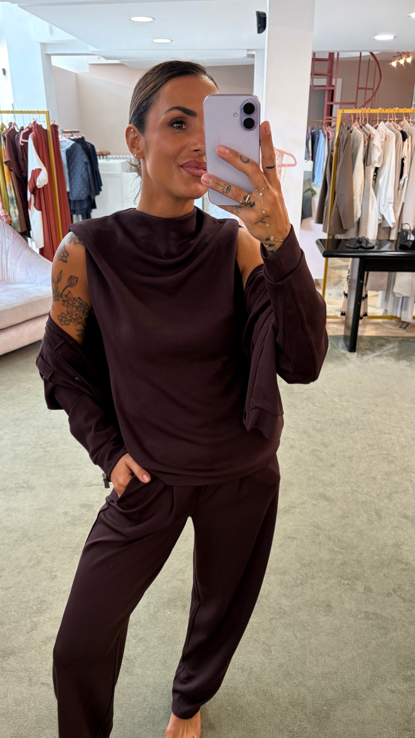 Pantaloni tuta vinaccia in modal sy