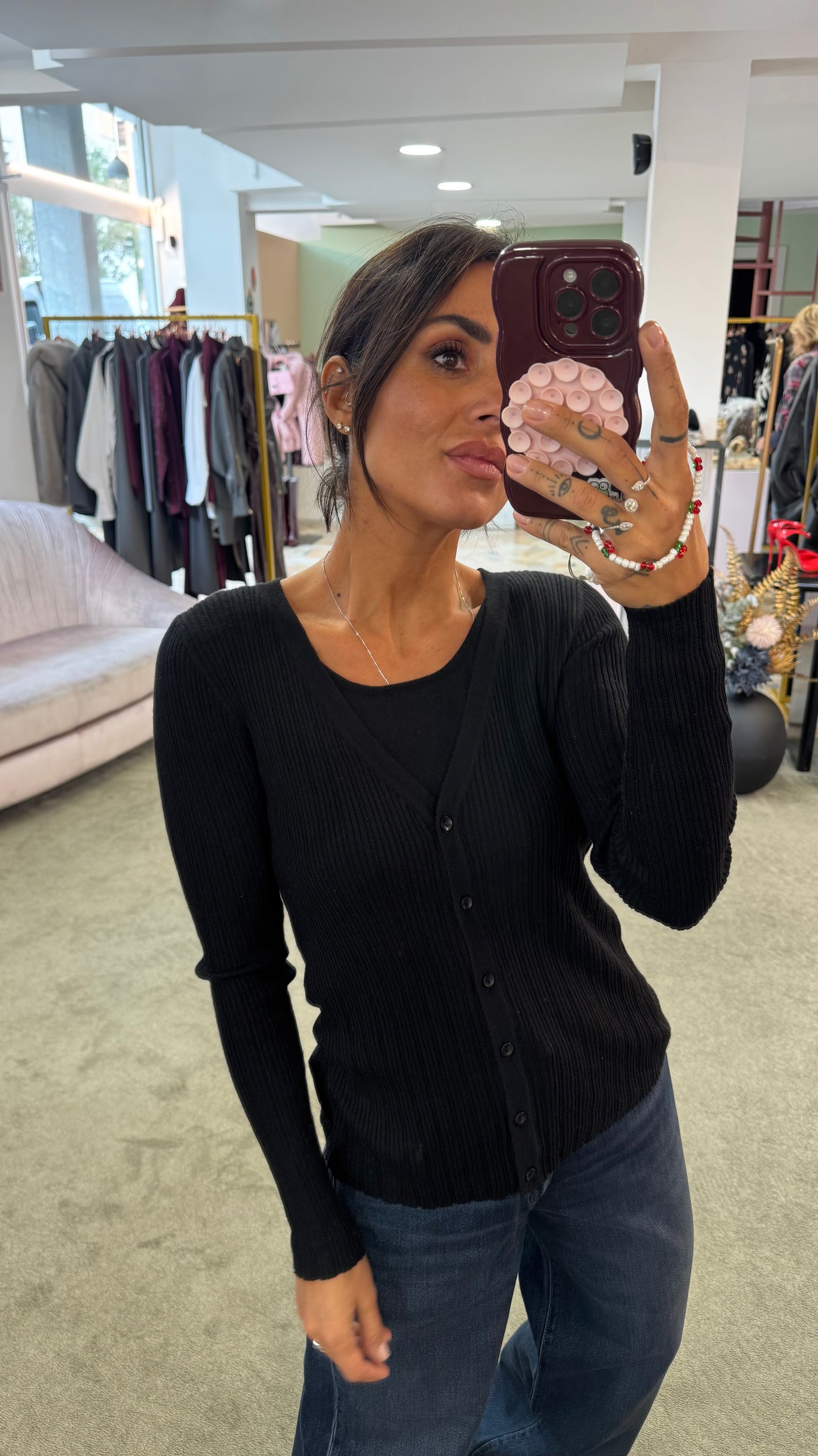 Cardigan nero con canotta annessa bj
