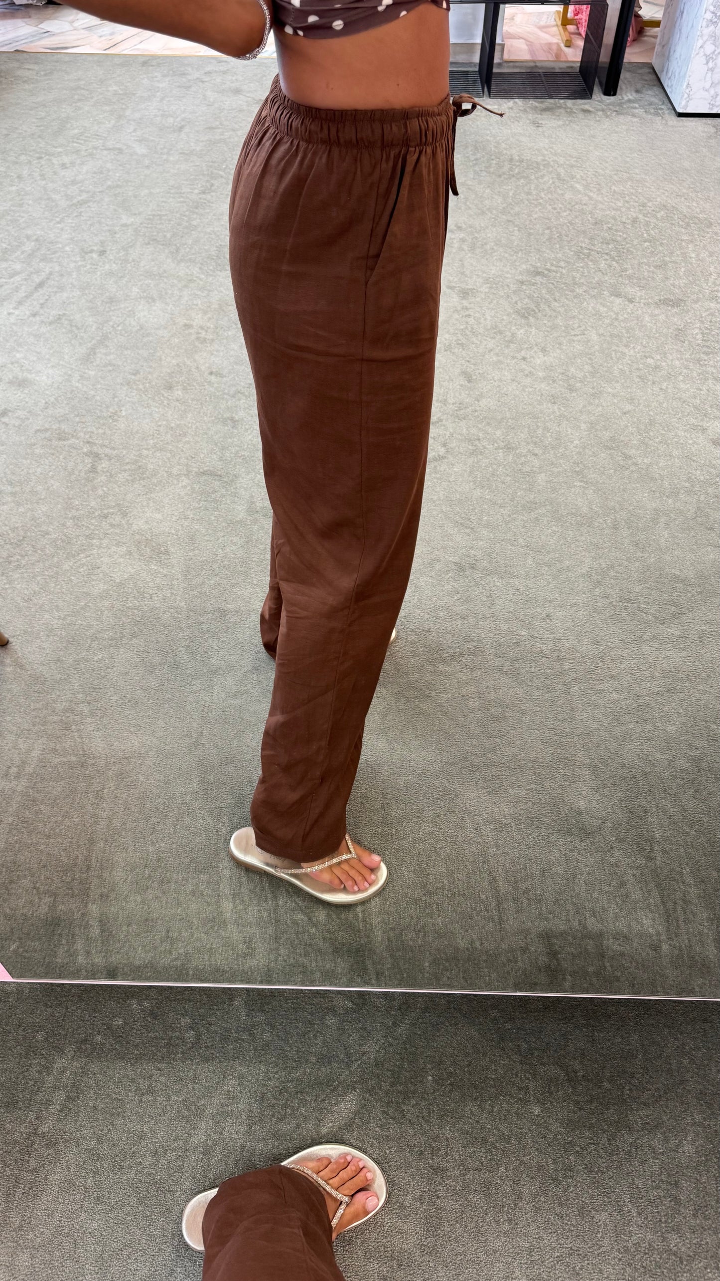 Pantaloni tabacco in lino con coulisse ep