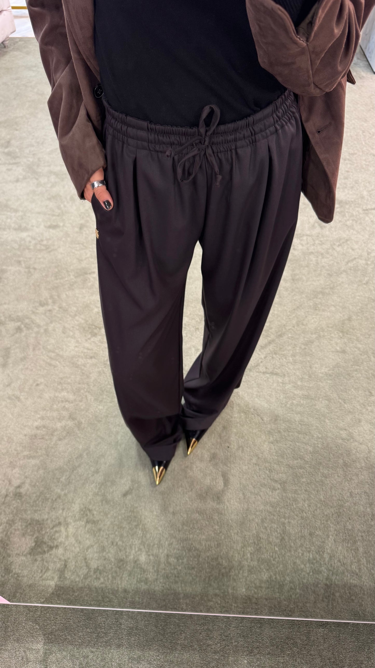 Pantaloni marroni testa di moro Hinnominate con coulisse