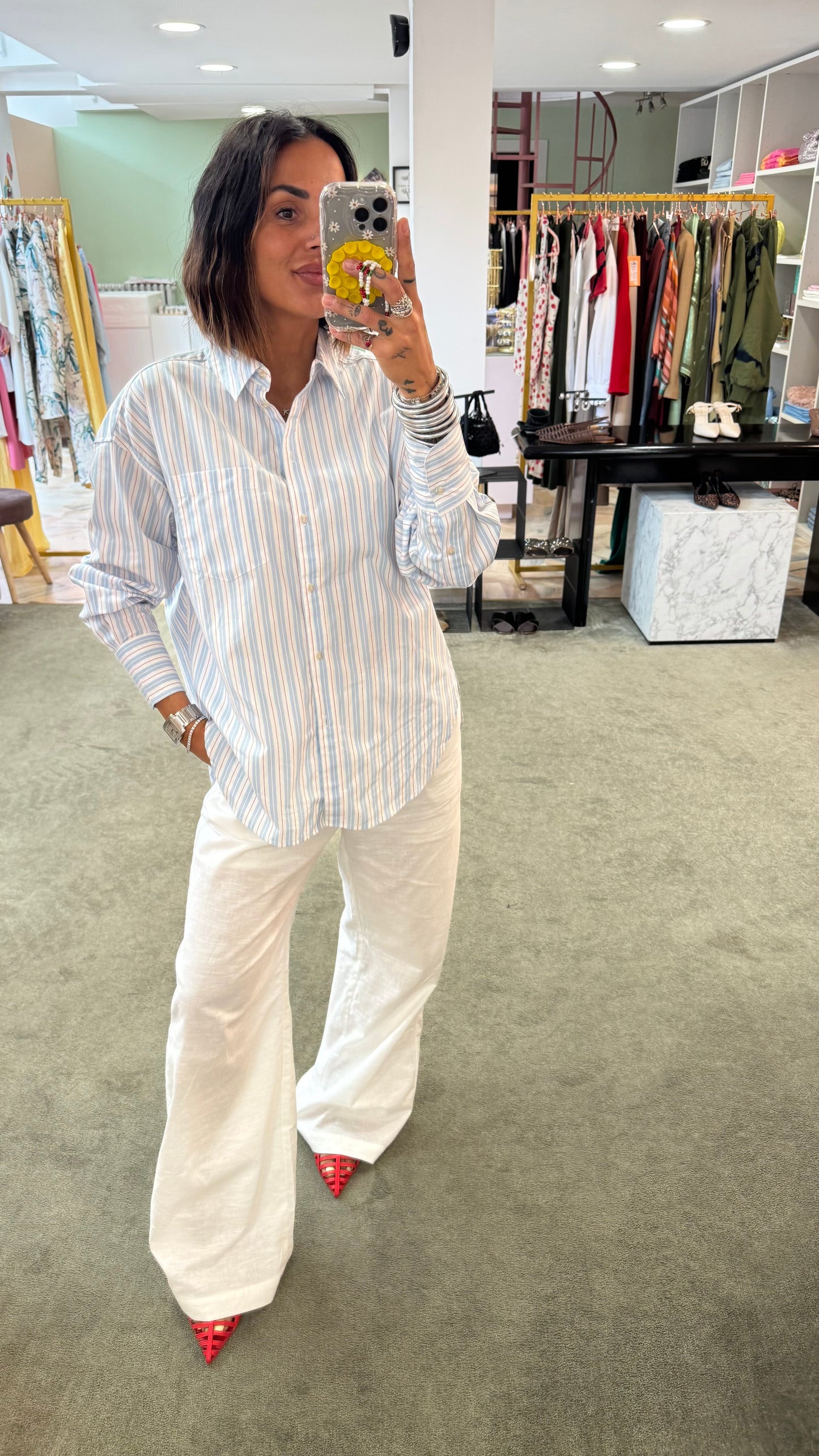 Camicia a righe bianca azzurra e rossa in cotone jx