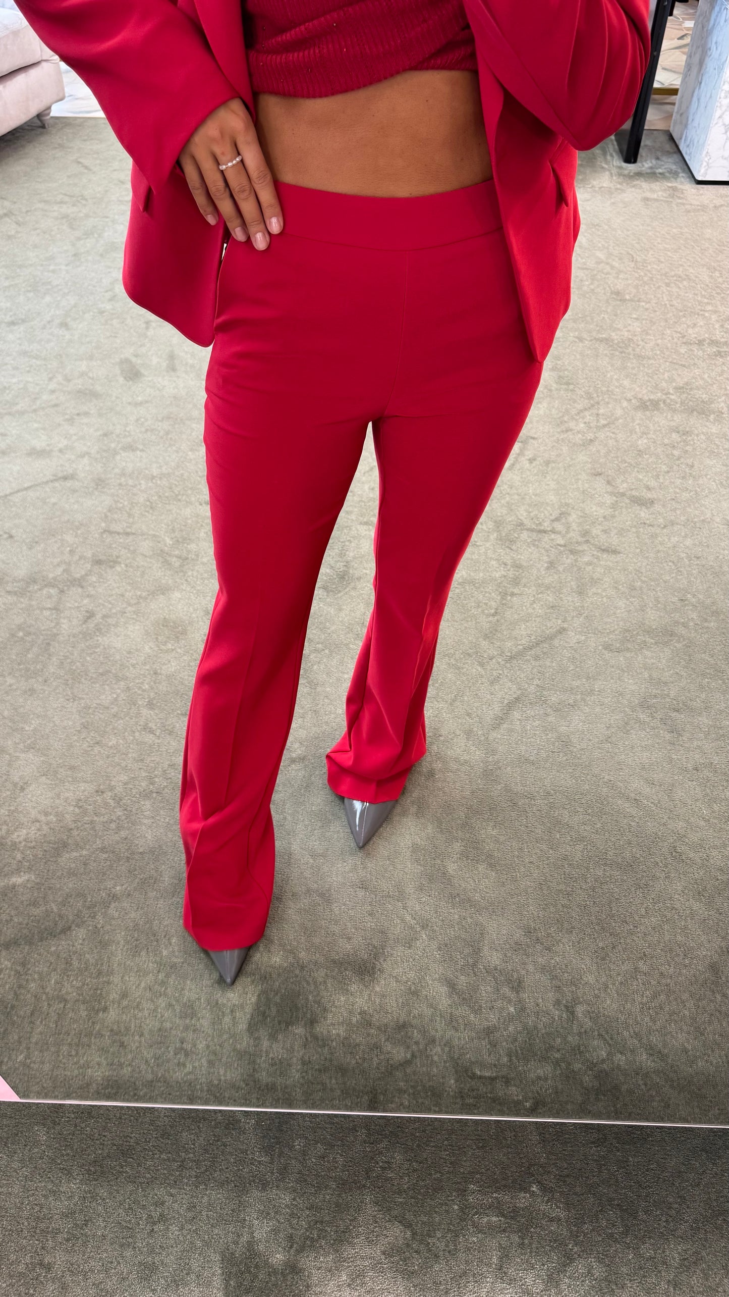 Pantaloni rossi zampa fr