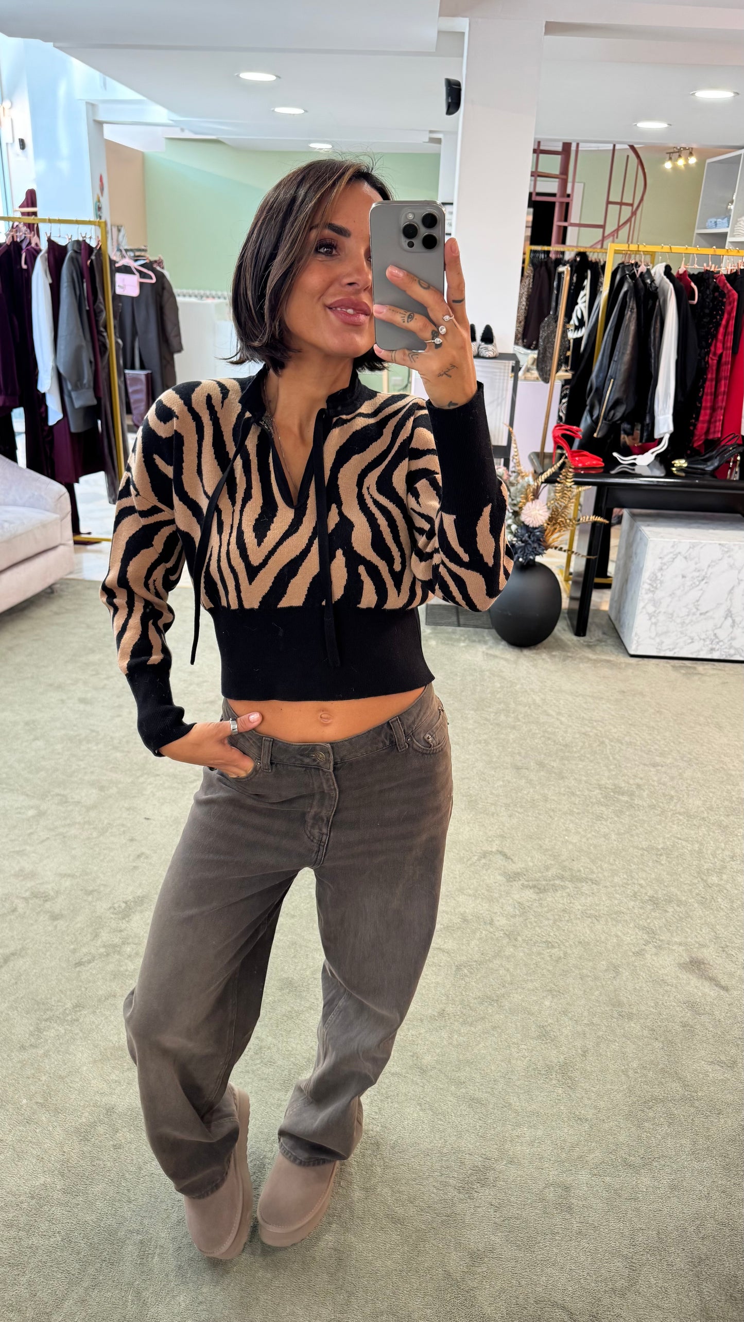 Maglione crop zebrato marrone e nero lh