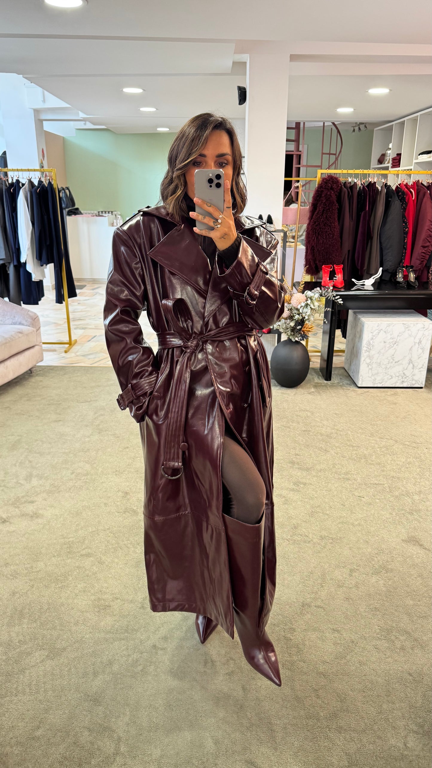 Trench lungo prugna in ecopelle tw