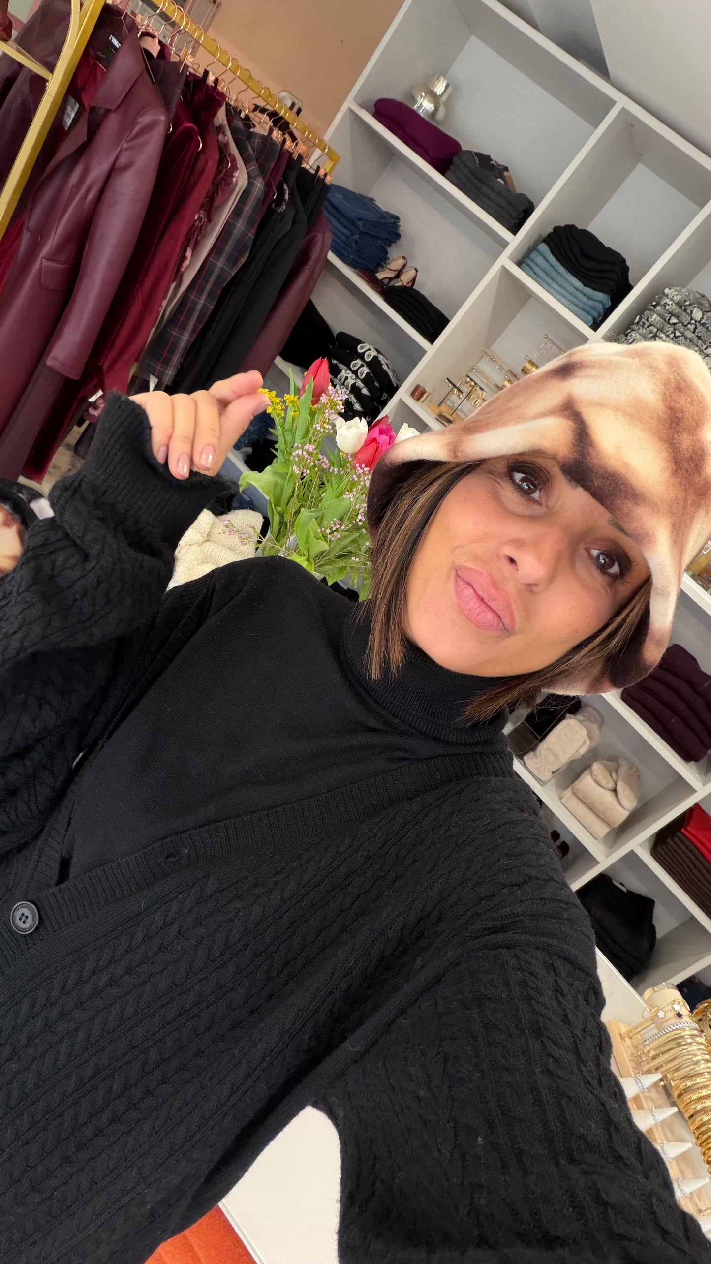 Cappello cloche marrone tie-dye