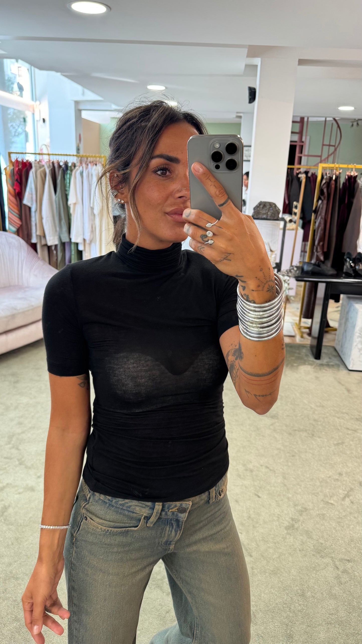 Maglia nera MAR DE MARGARITAS dolcevita manica corta