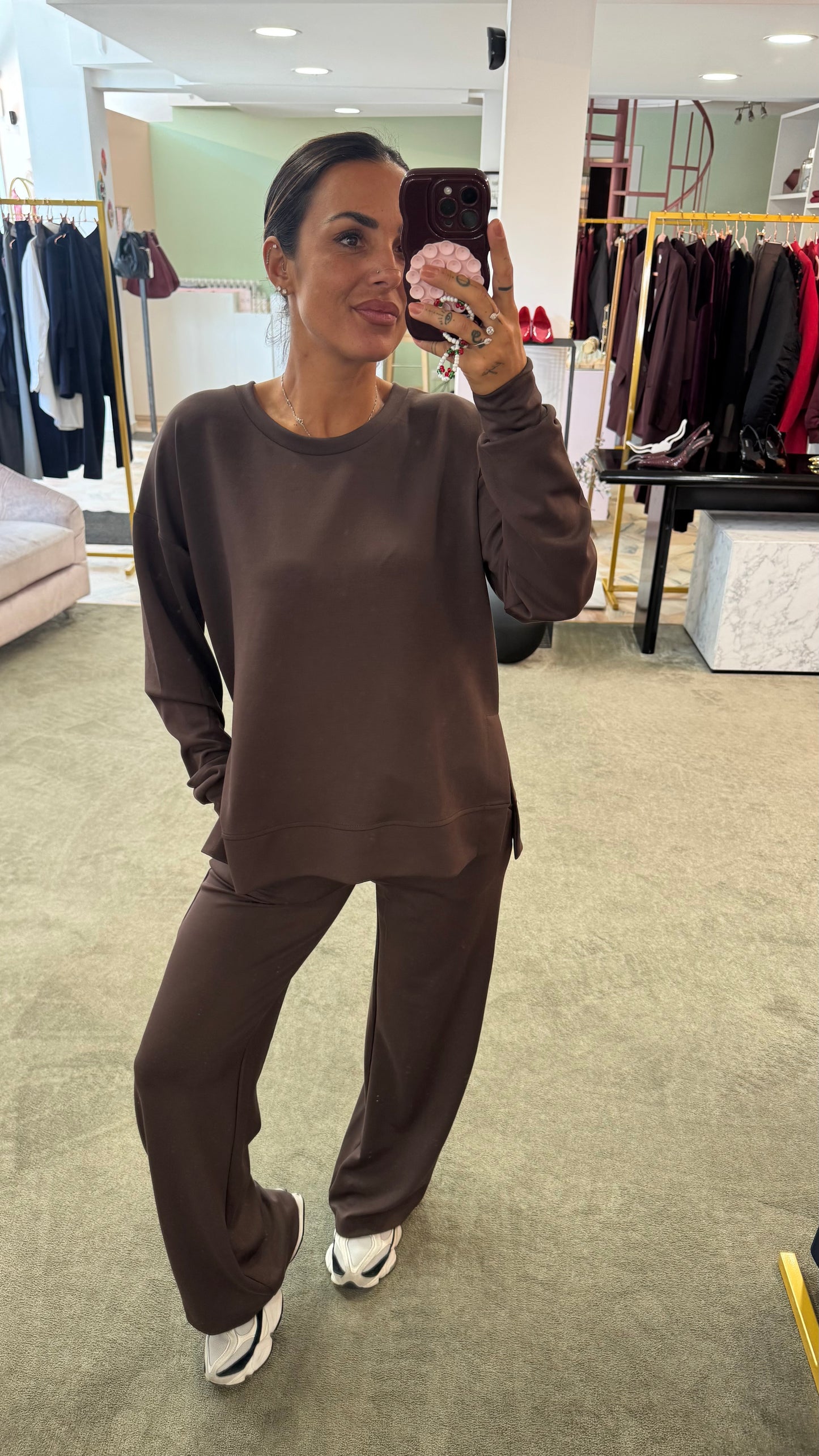 Joggers marrone in modal a palazzo sy