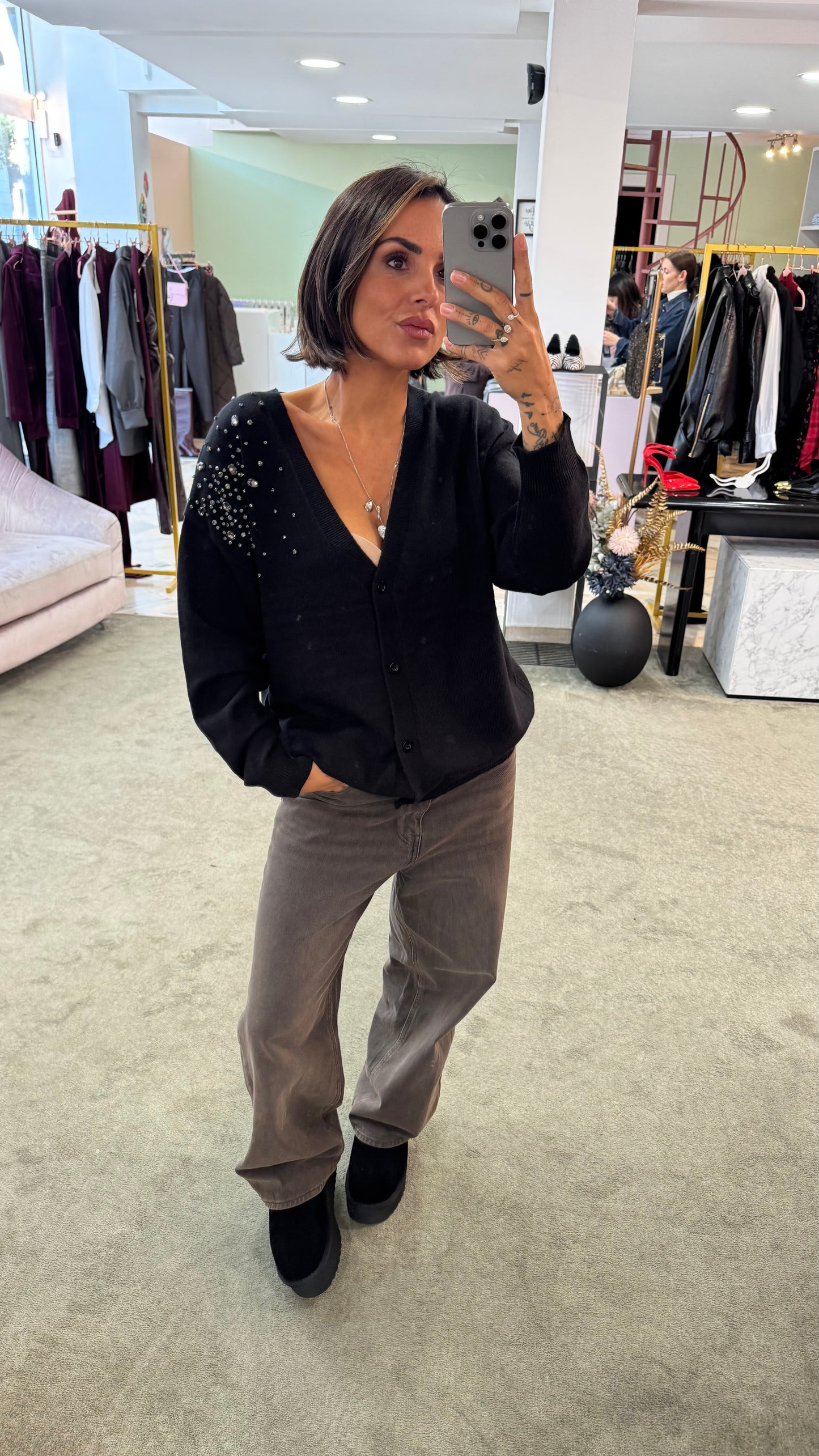 Cardigan nero con pietre bj
