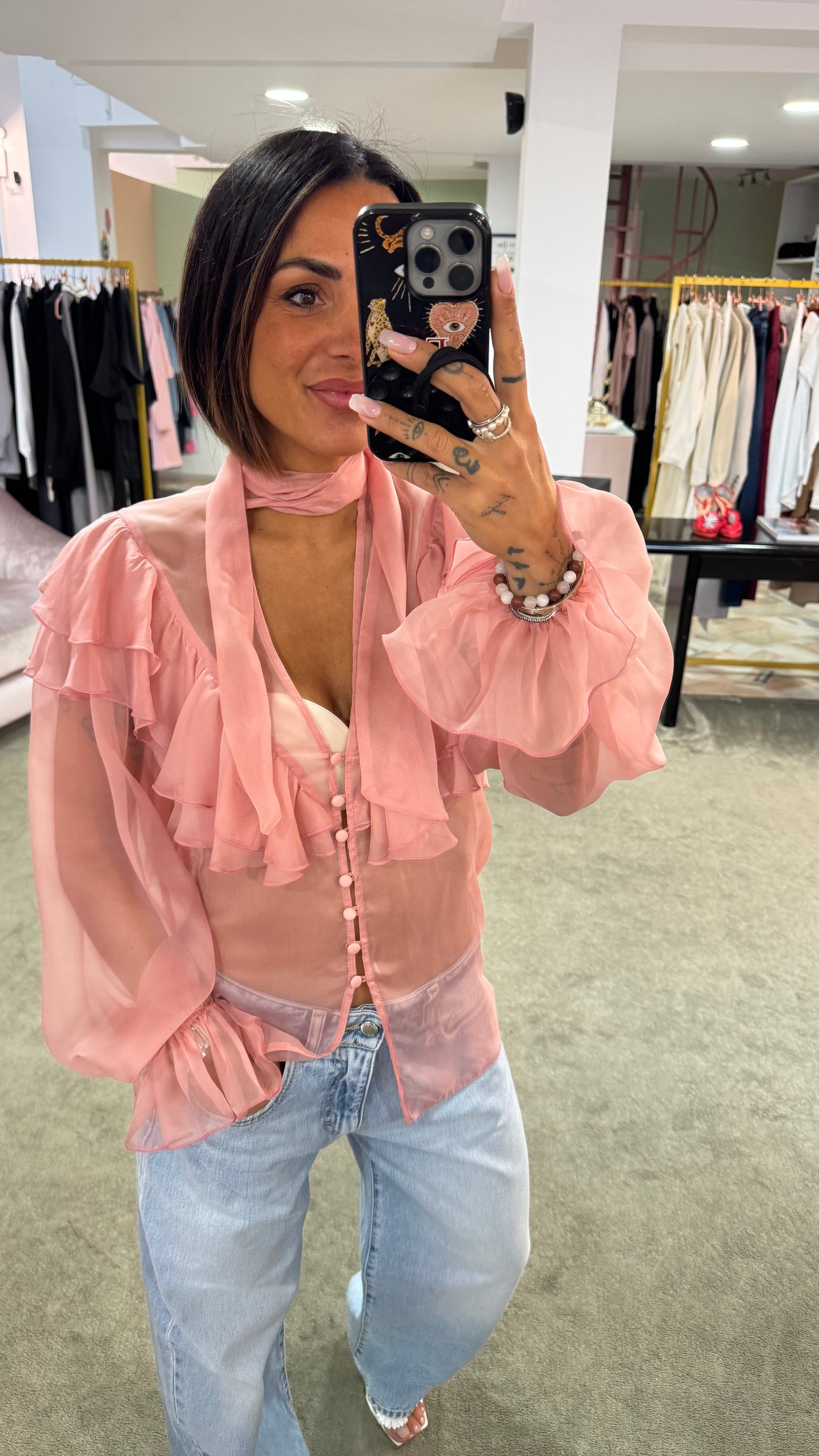 Camicia rosa trasparente con volant Actualee