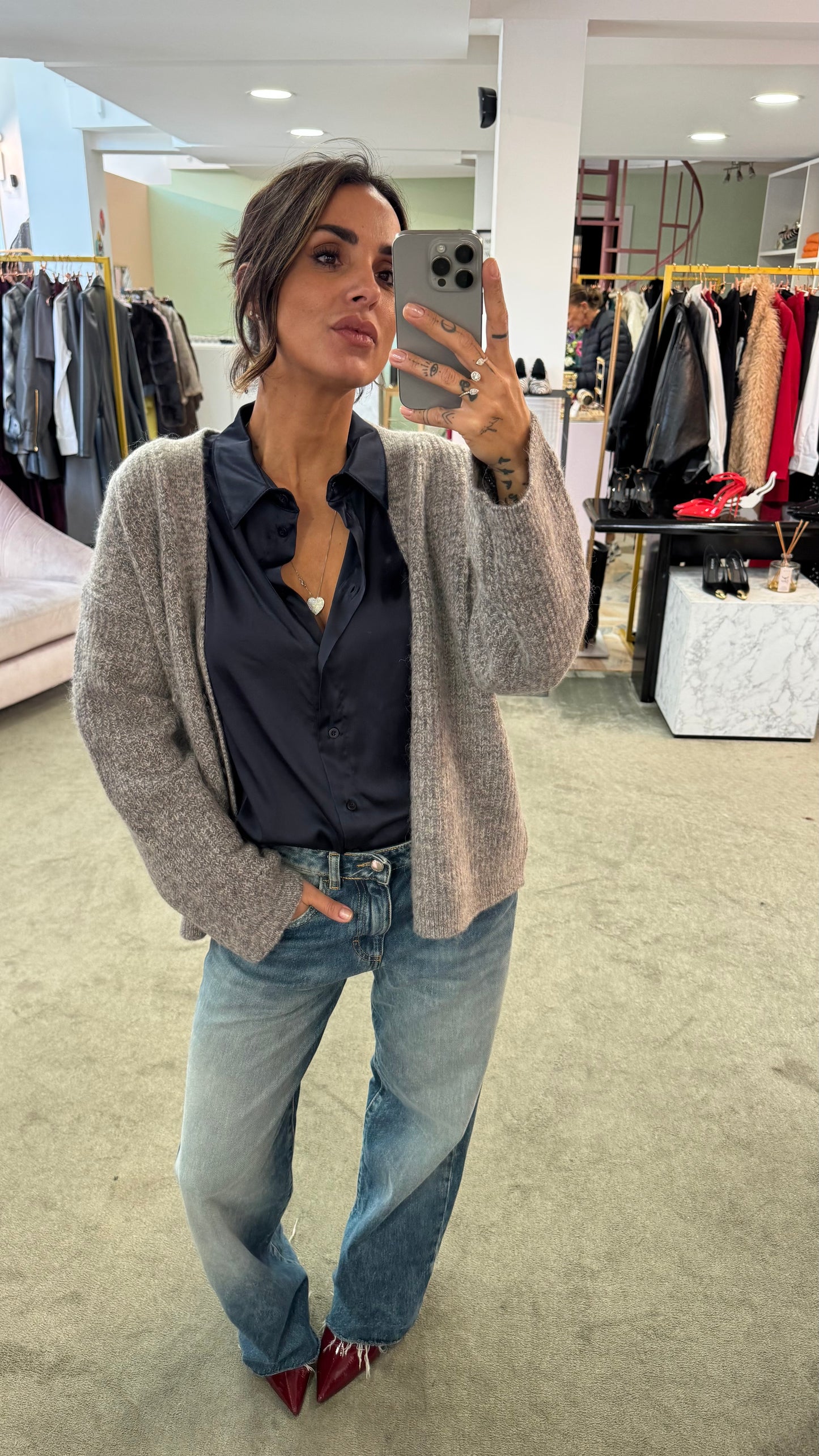 Camicia blu notte effetto satin ay