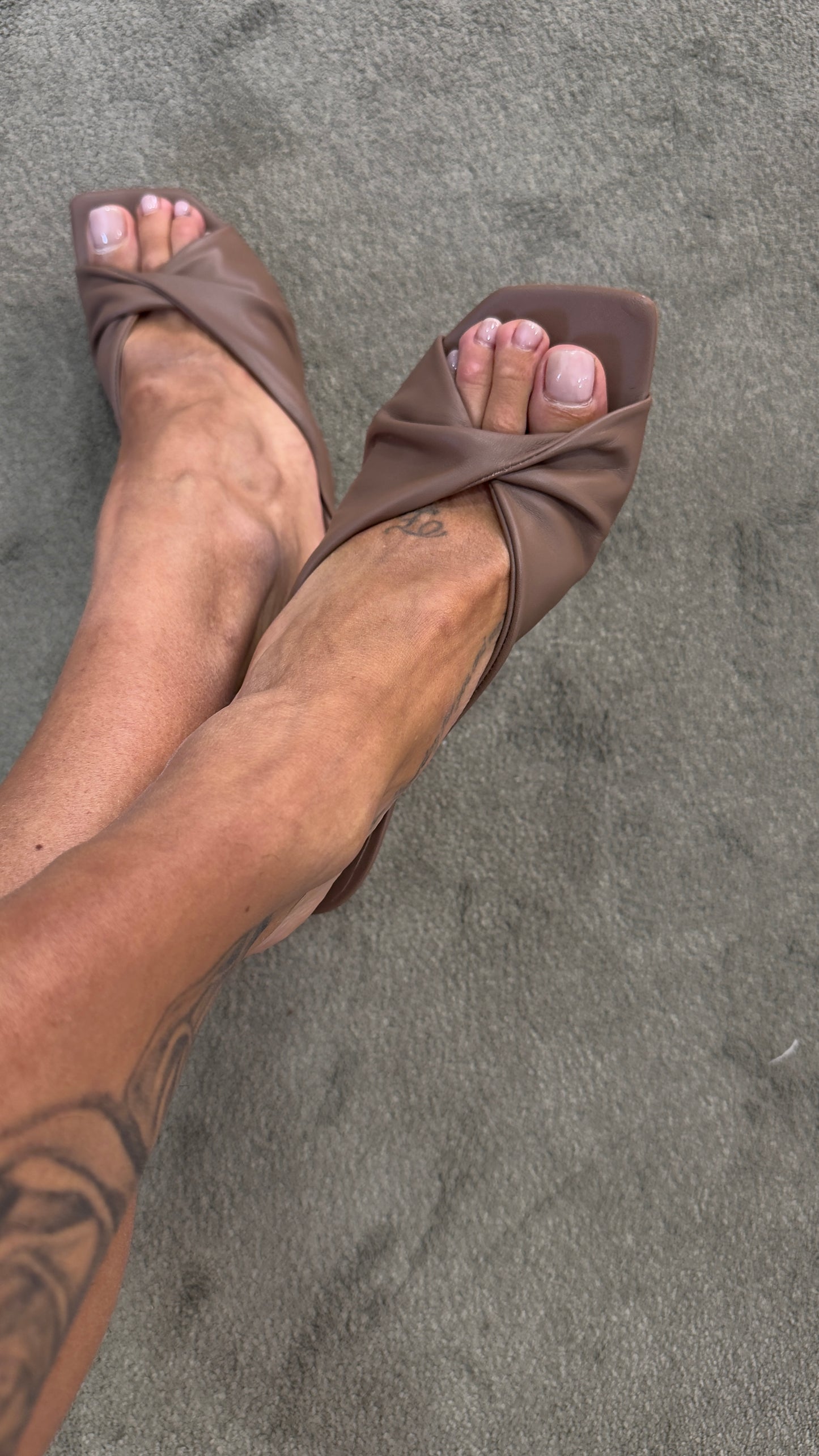 Ciabattina mules mocha nodo