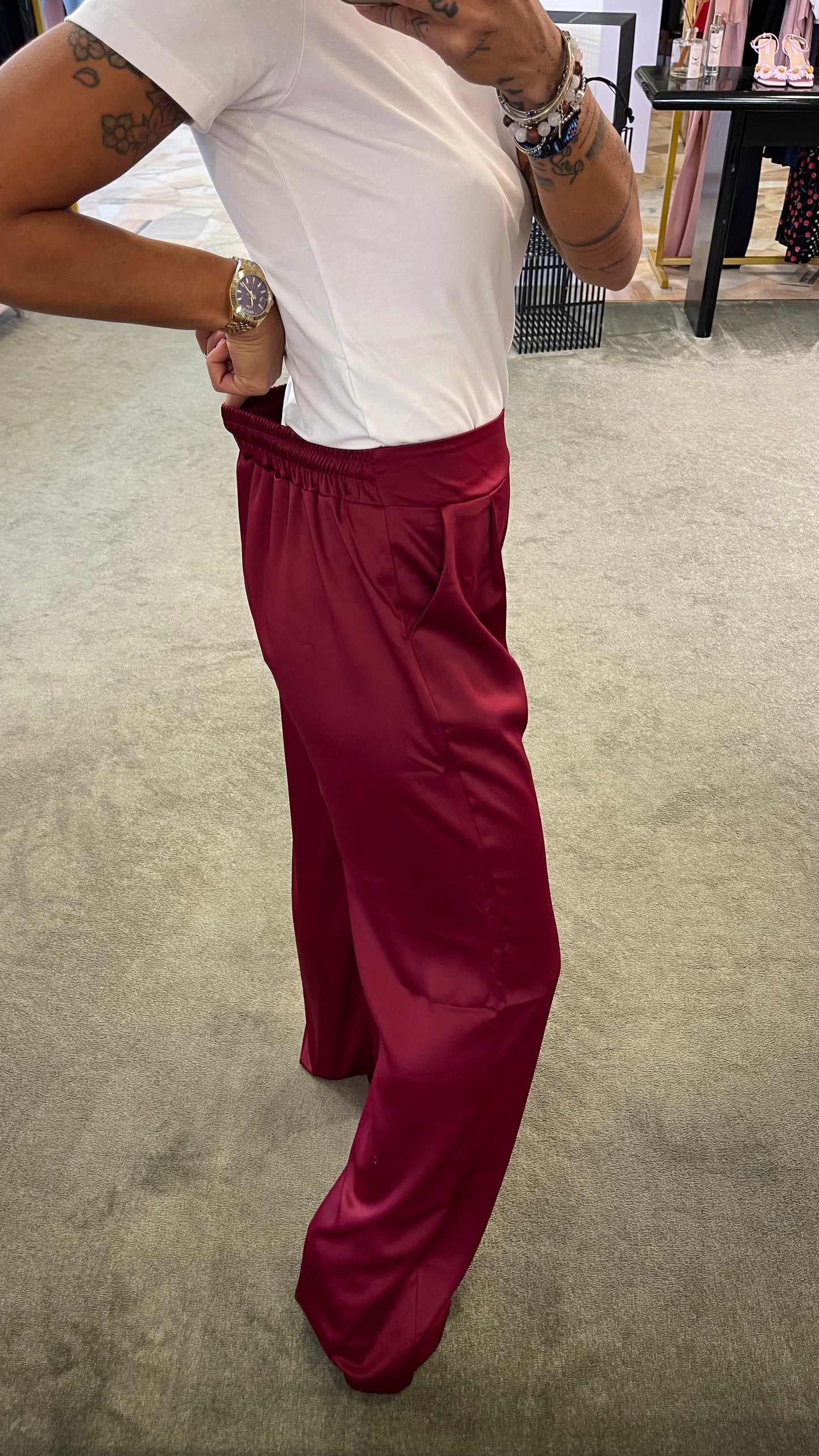 Pantaloni bordeaux satin con elastico