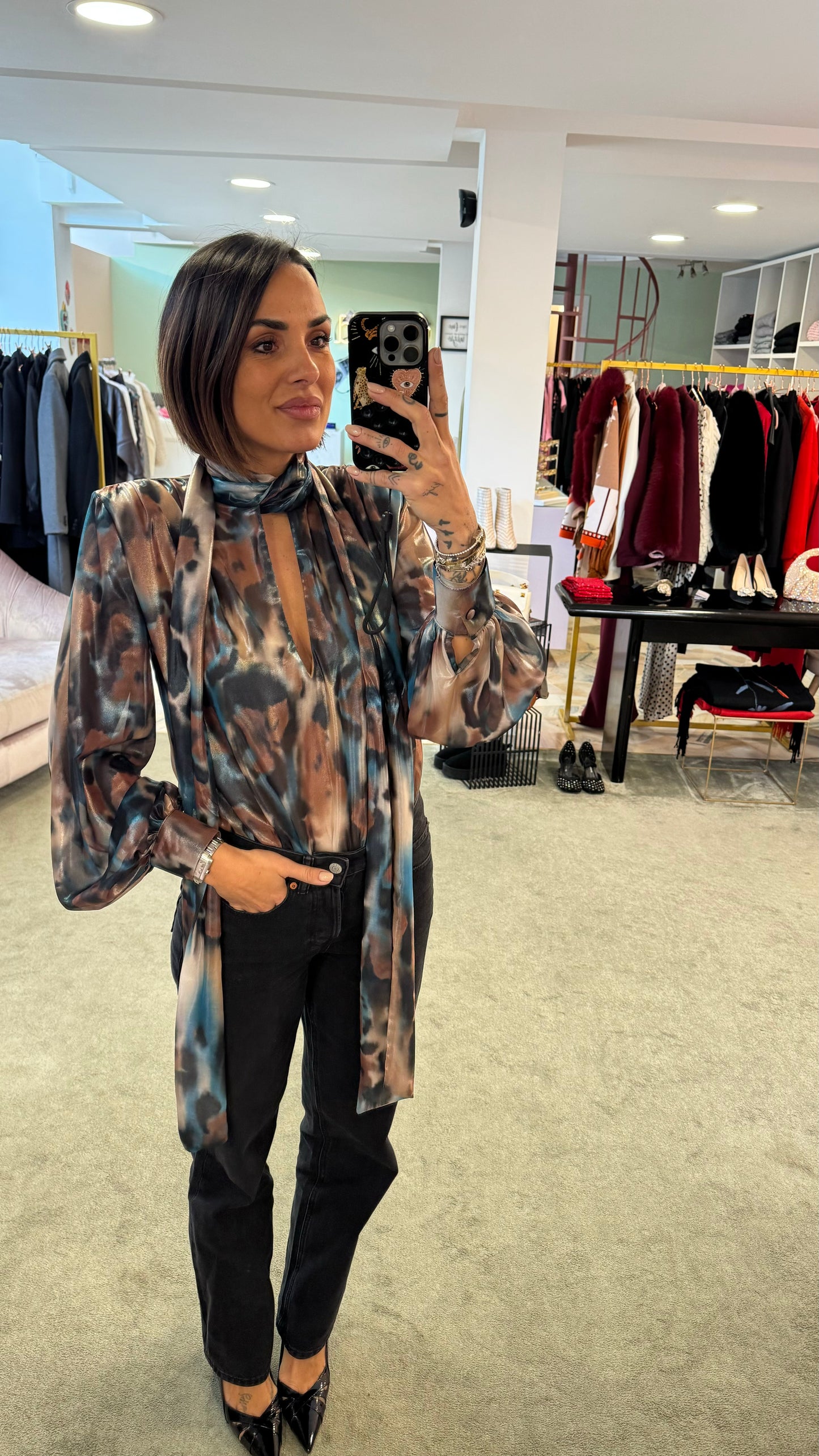 Camicia body con sciarpina fantasia ottanio