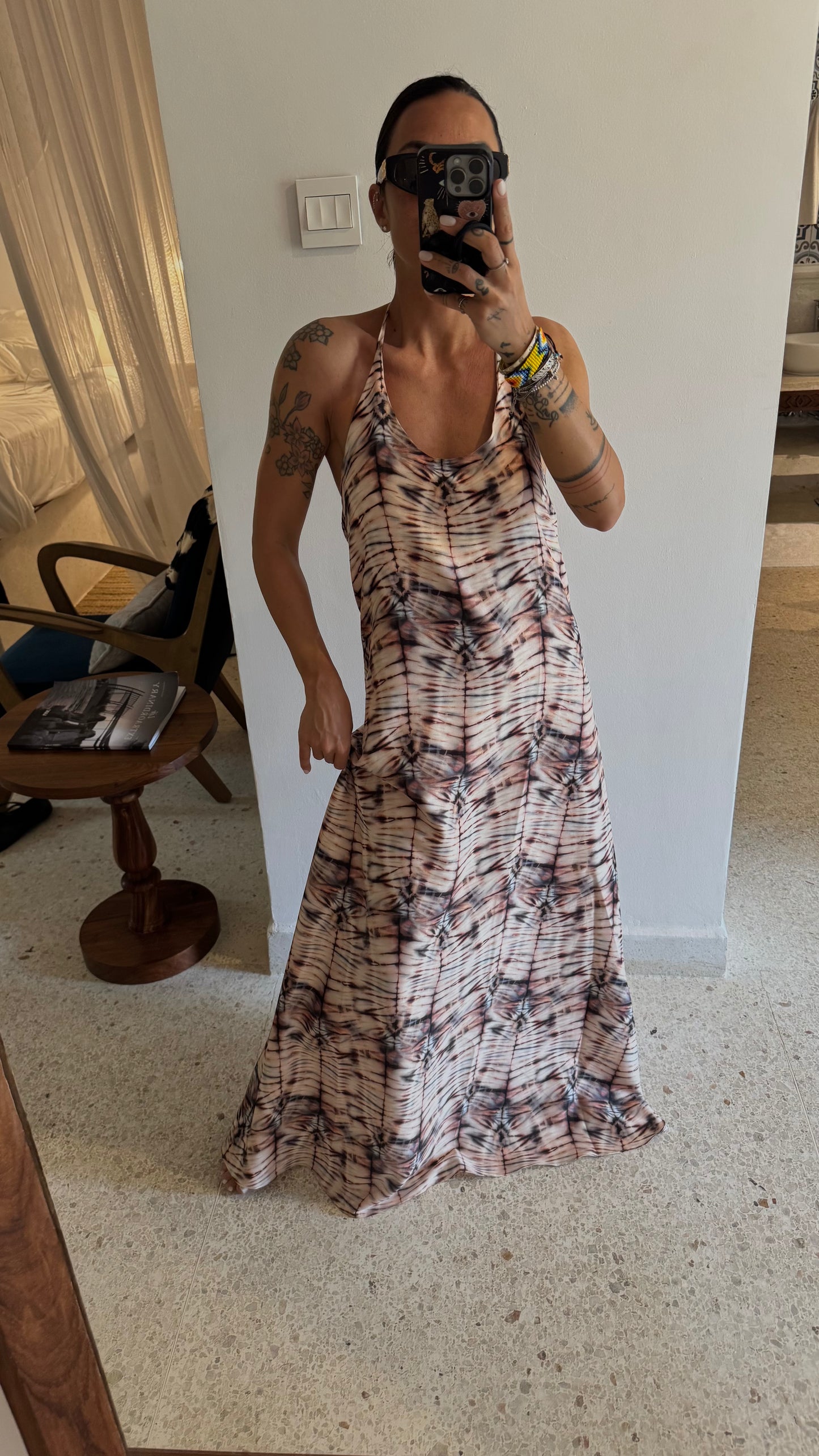 Abito lungo tie-dye beige Me Fui
