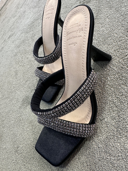 Sandalo doppia fascia nera crystal