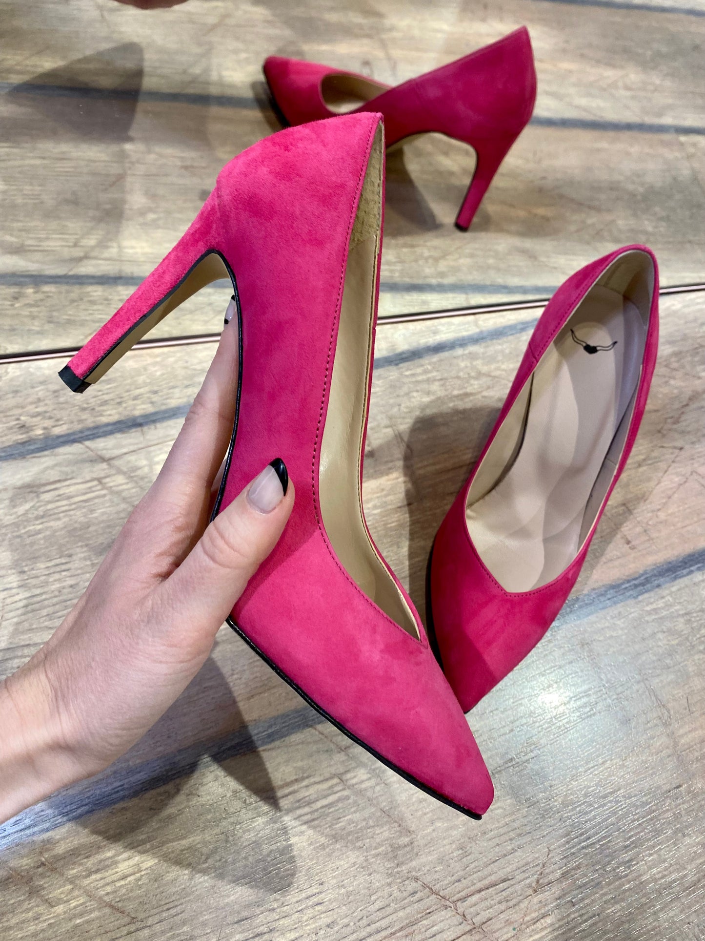Décolleté fucsia