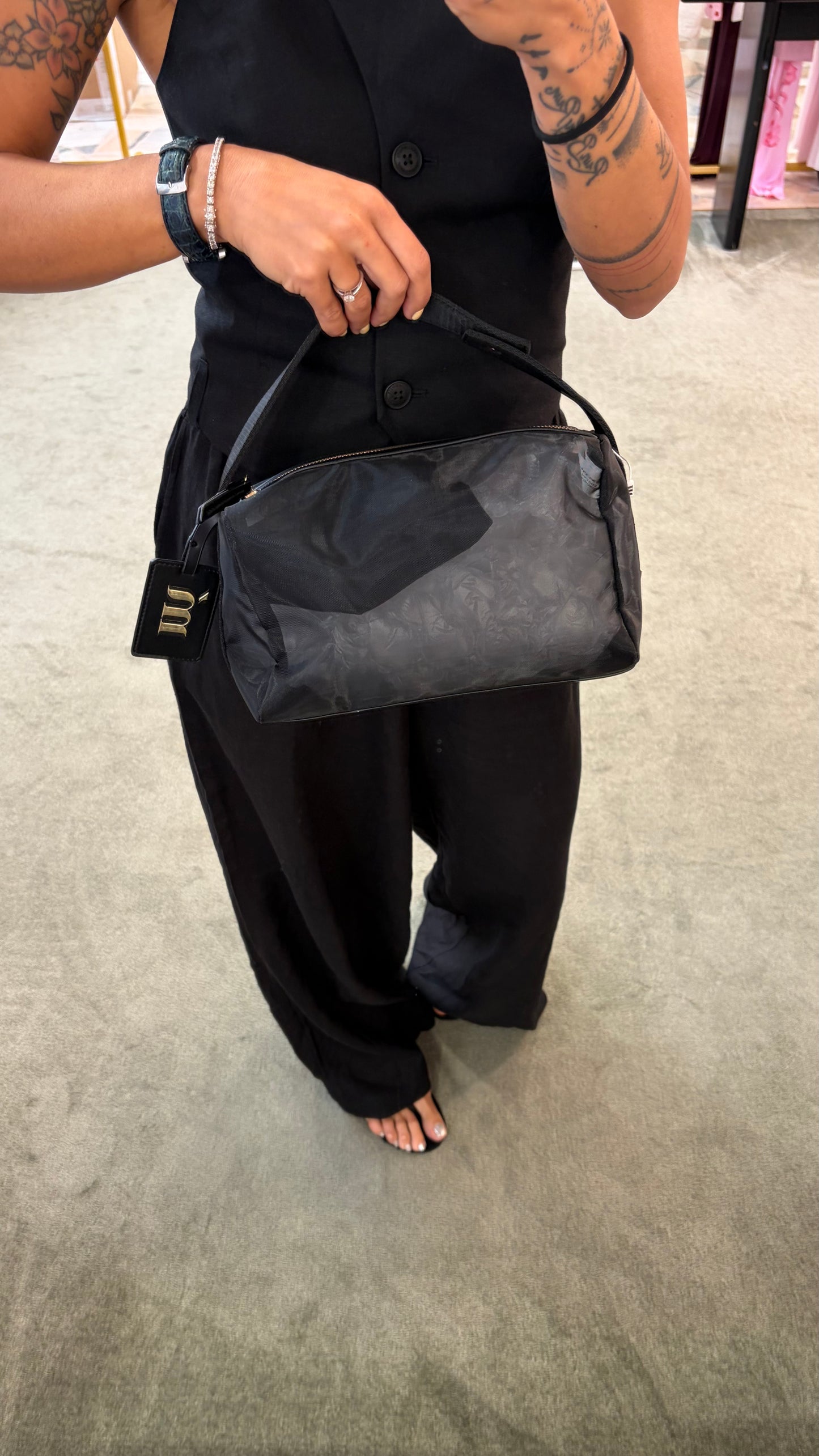 Pochette nera rete leggera Matinée
