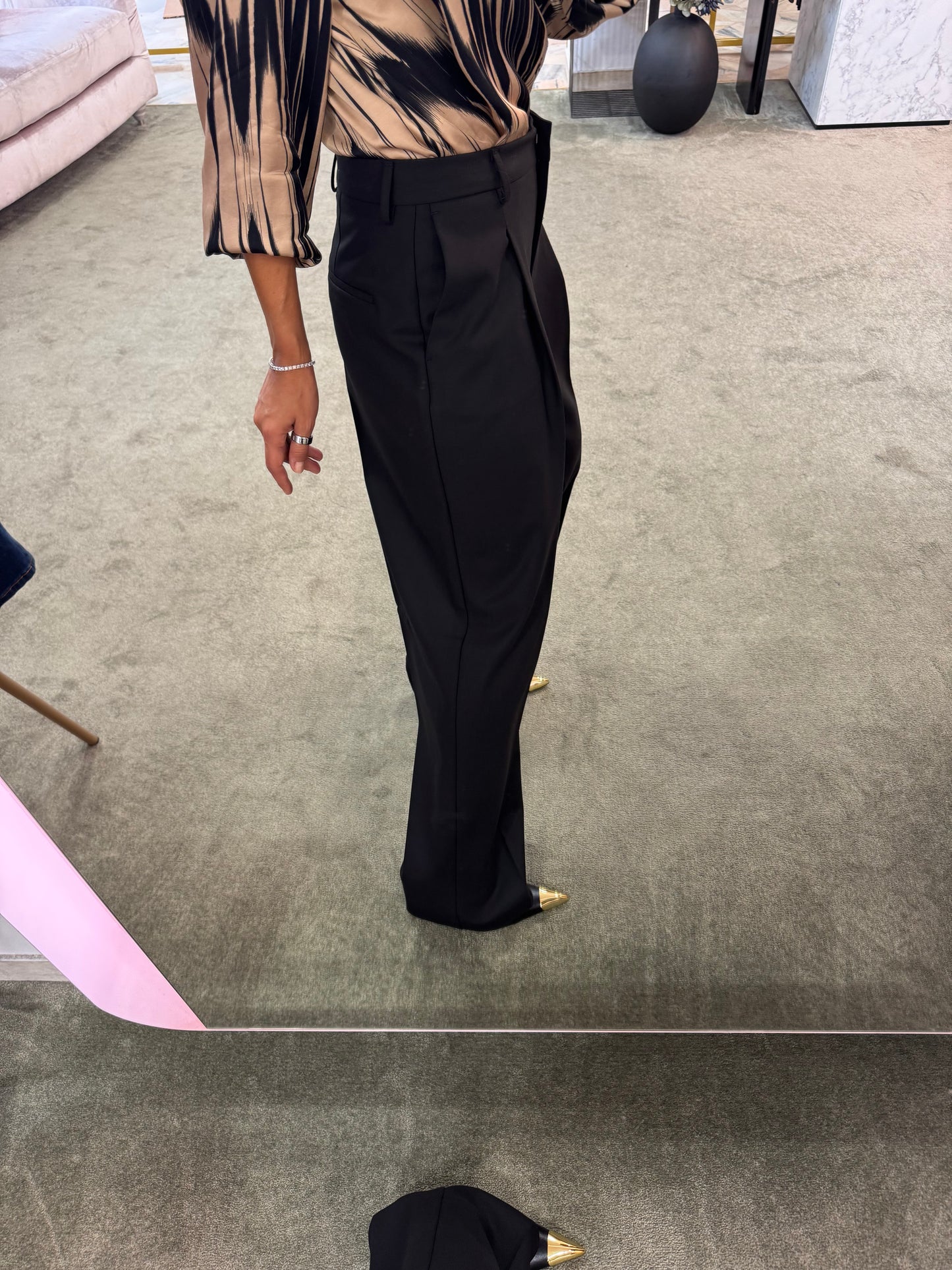 Pantaloni neri wide leg sl