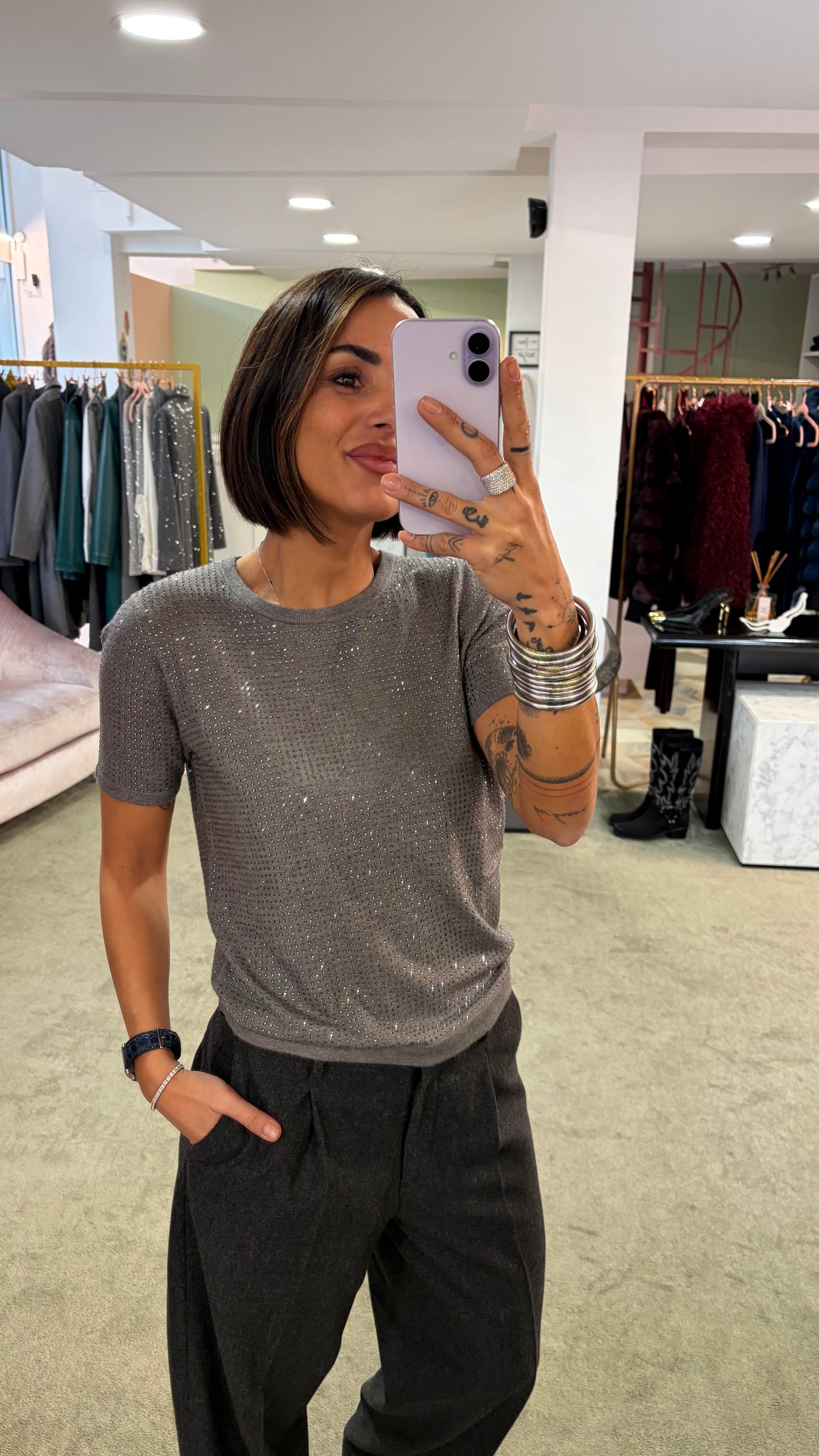 Maglia t-shirt grigia manica corta con cristalli fr