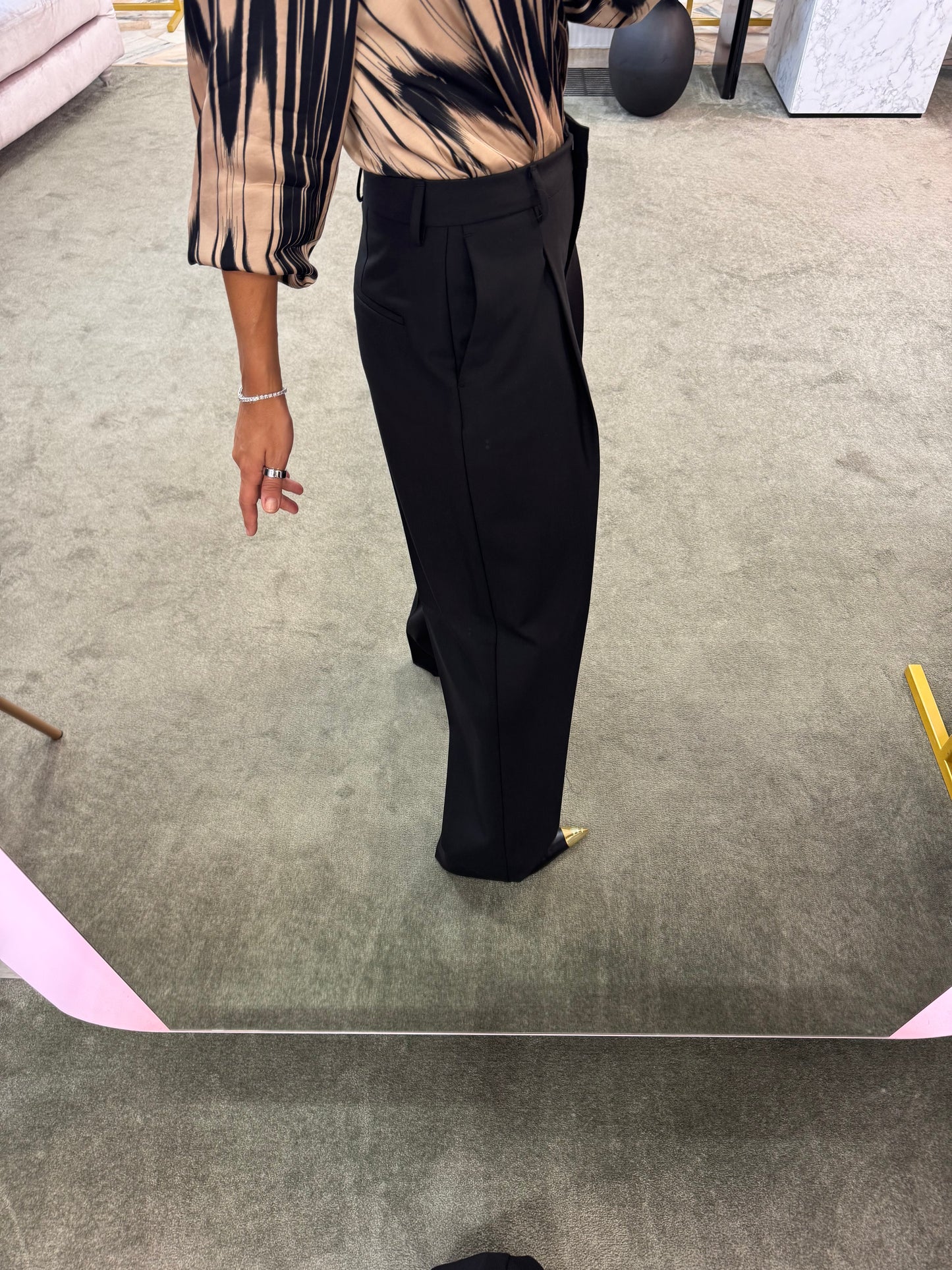 Pantaloni neri wide leg sl