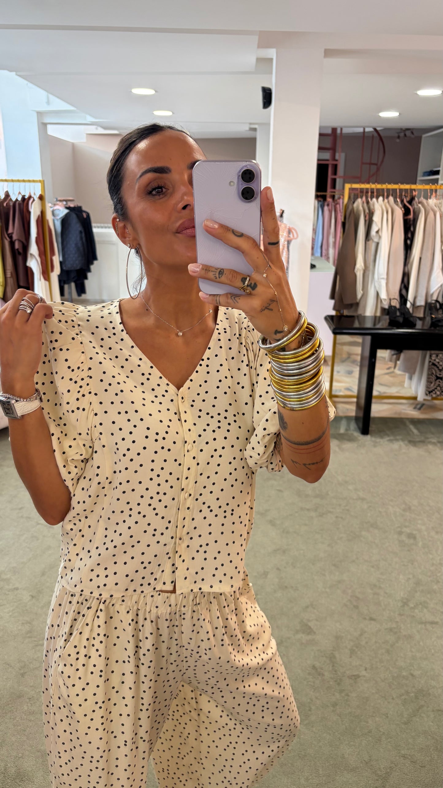 Blusa panna a pois manica corta a sbuffo in viscosa sy