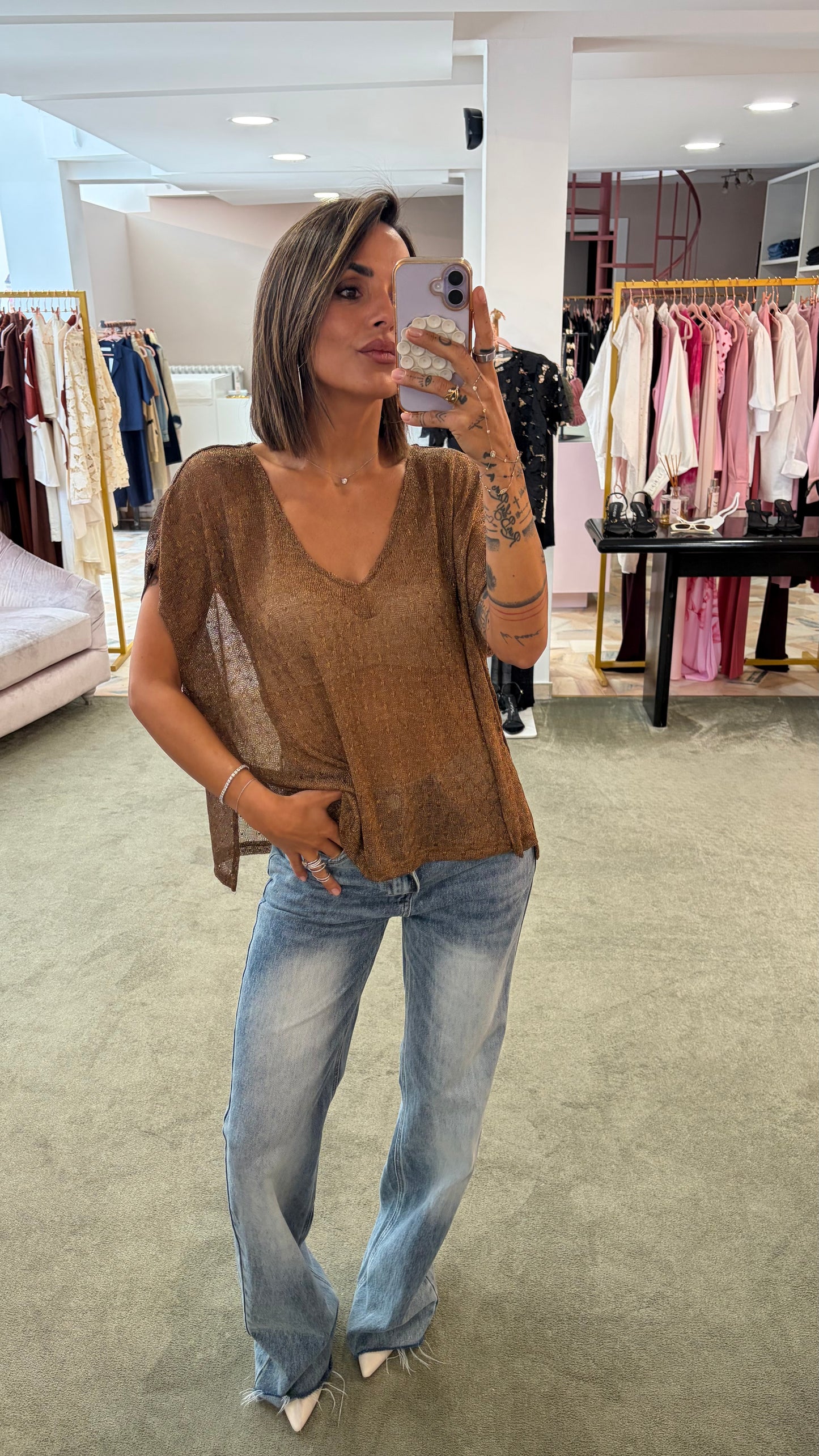 Maglia scollo a v bronzo in lurex manica scesa ay