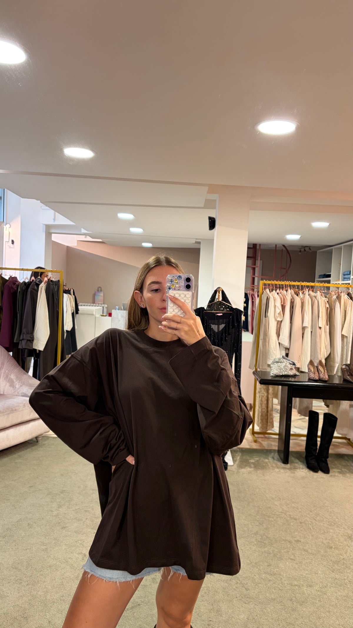 T-shirt over marrone manica lunga ks