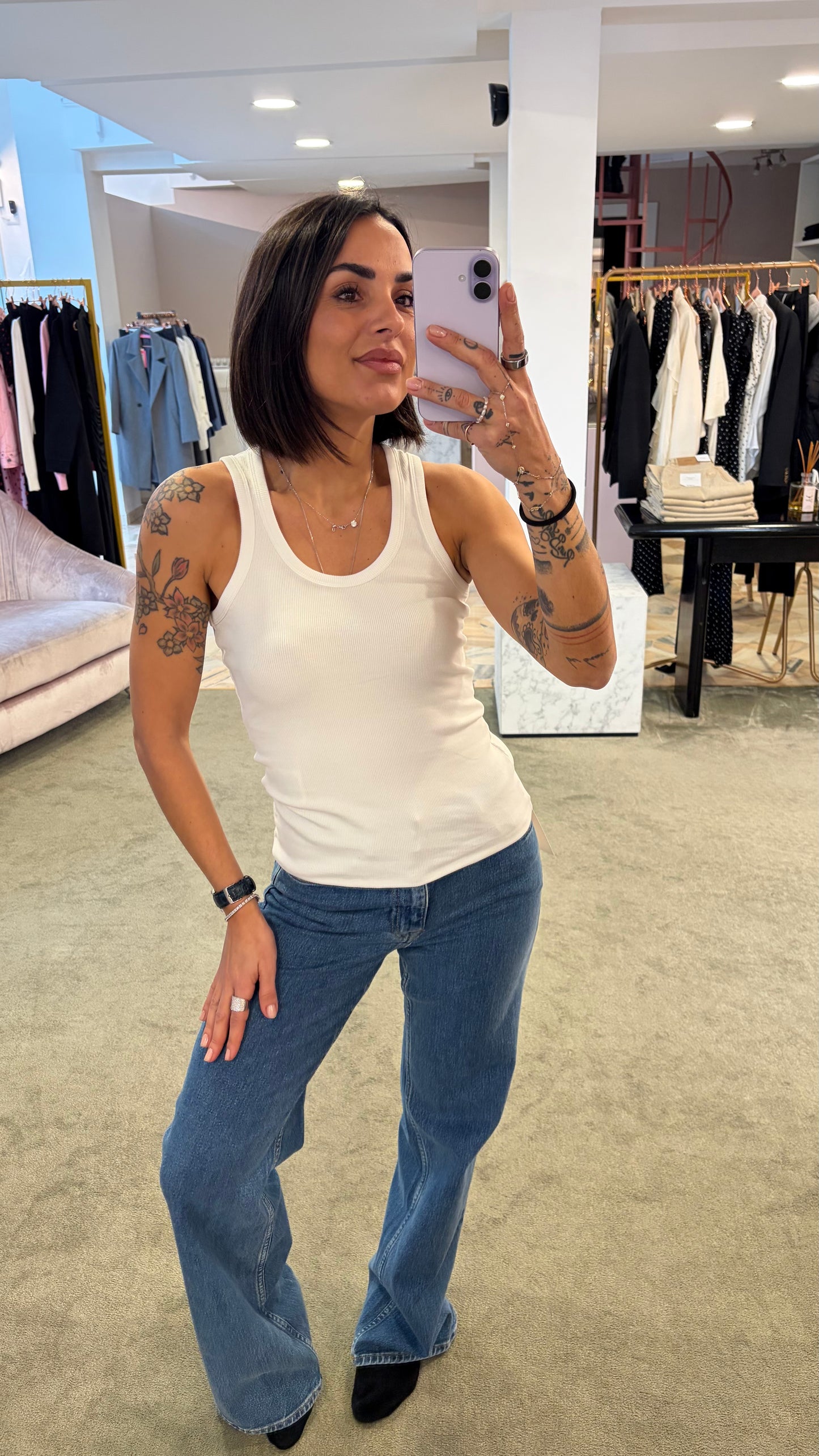 Canotta bianca a costine scollo tondo jx