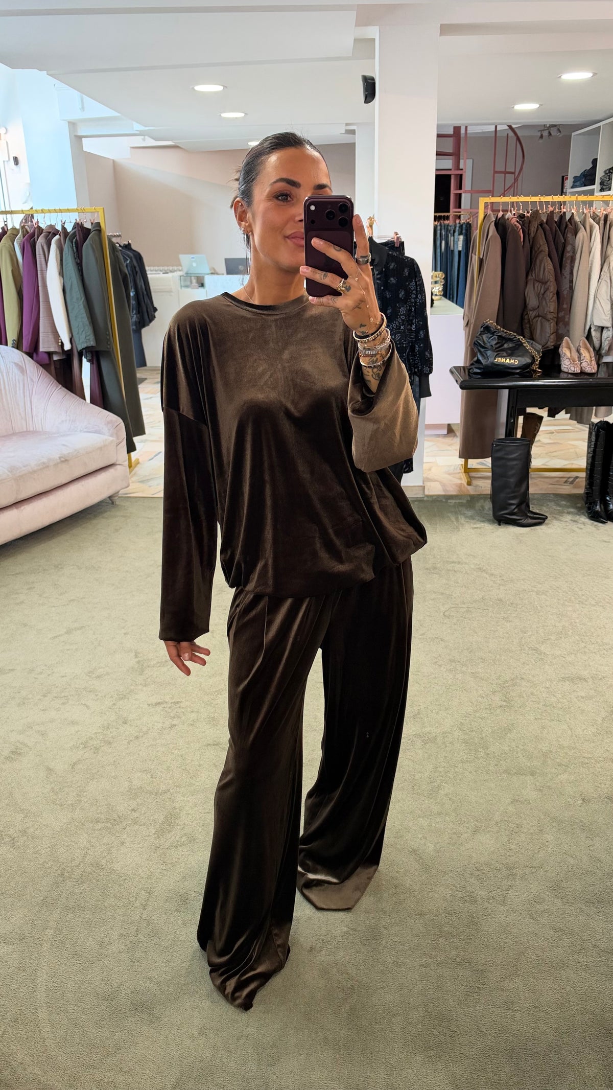 Pantaloni marroni dritti in velluto Don't@Me
