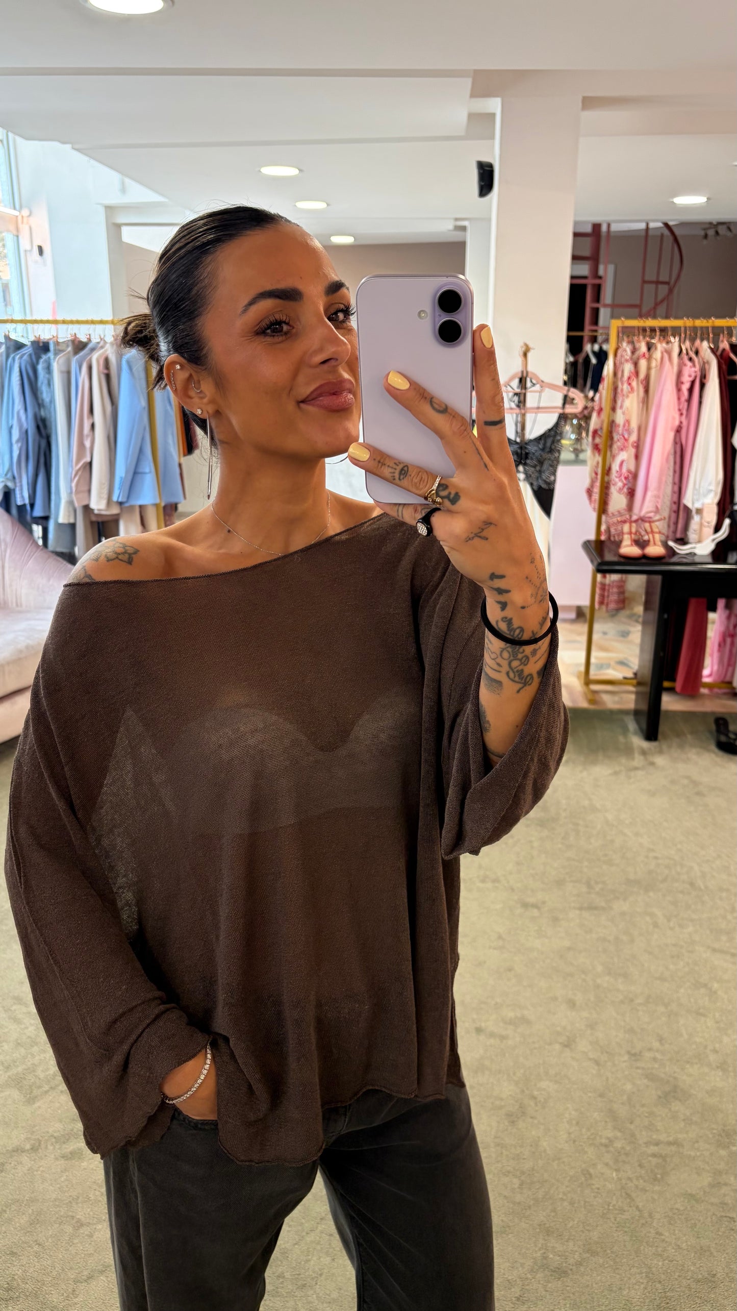 Maglia marrone cacao scollo a barchetta in lino fy