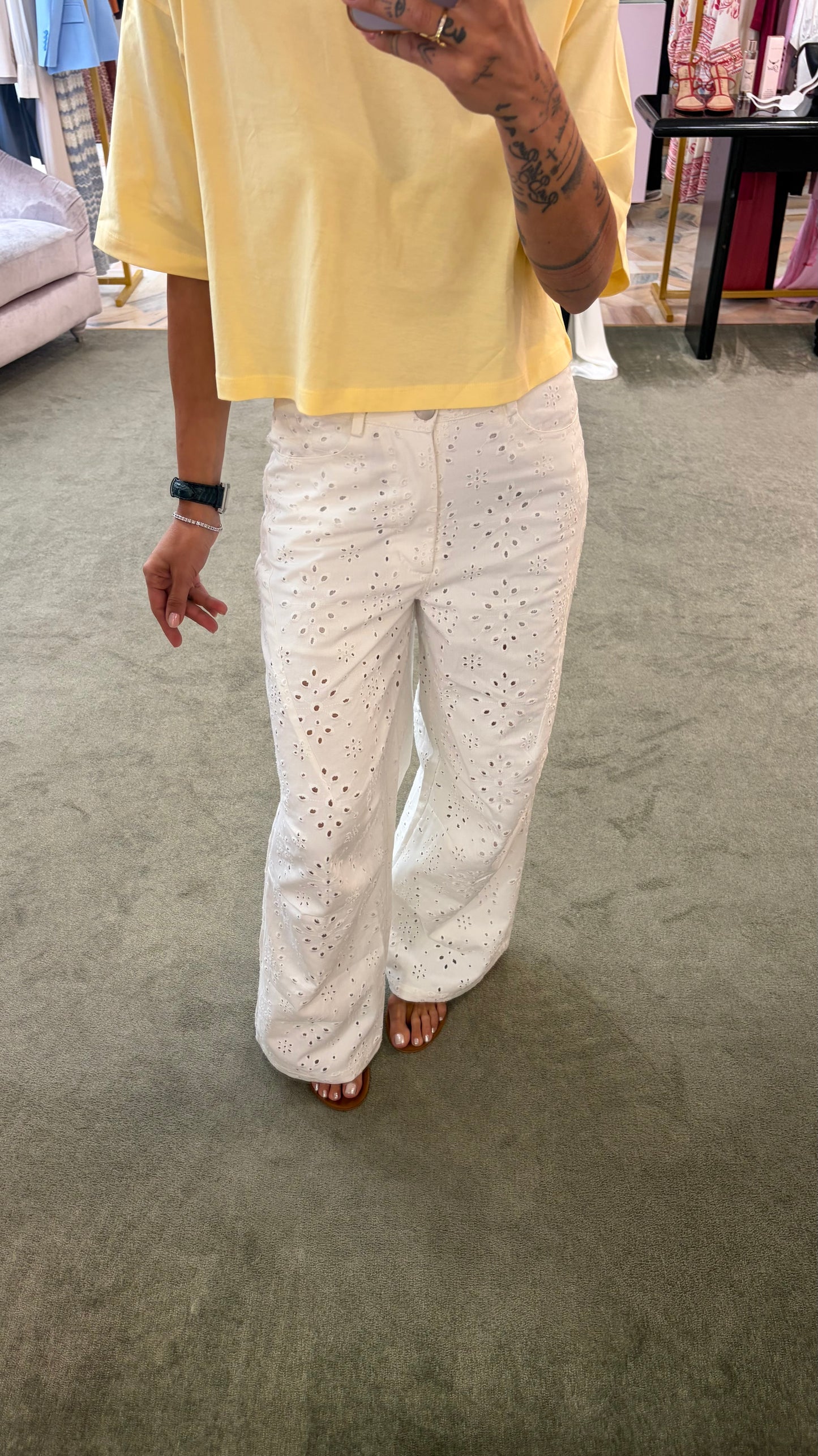 Pantaloni bianchi in sangallo gl