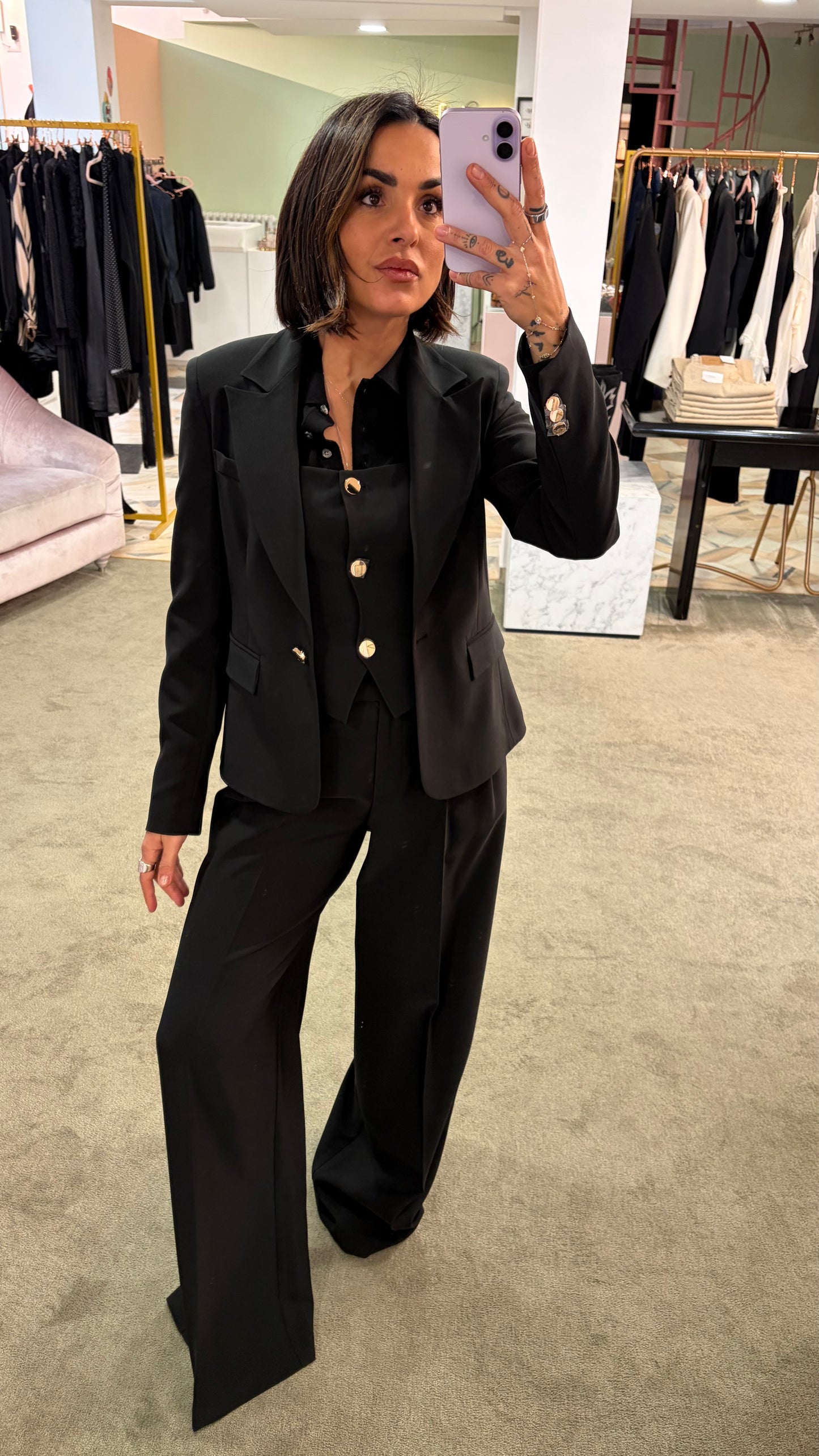 Blazer nero corto slim un bottone oro fr pe26